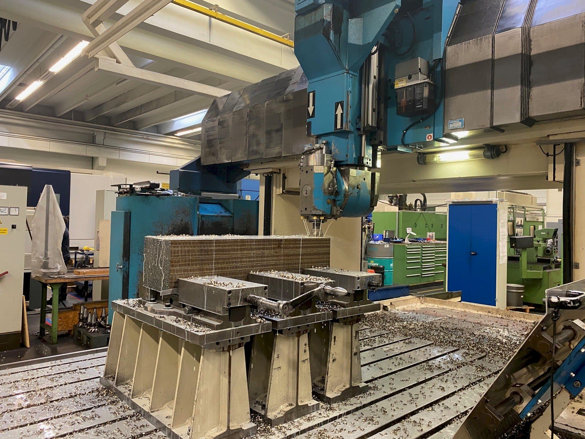 Mašīnas Forest Line Seramill 240  pretskats