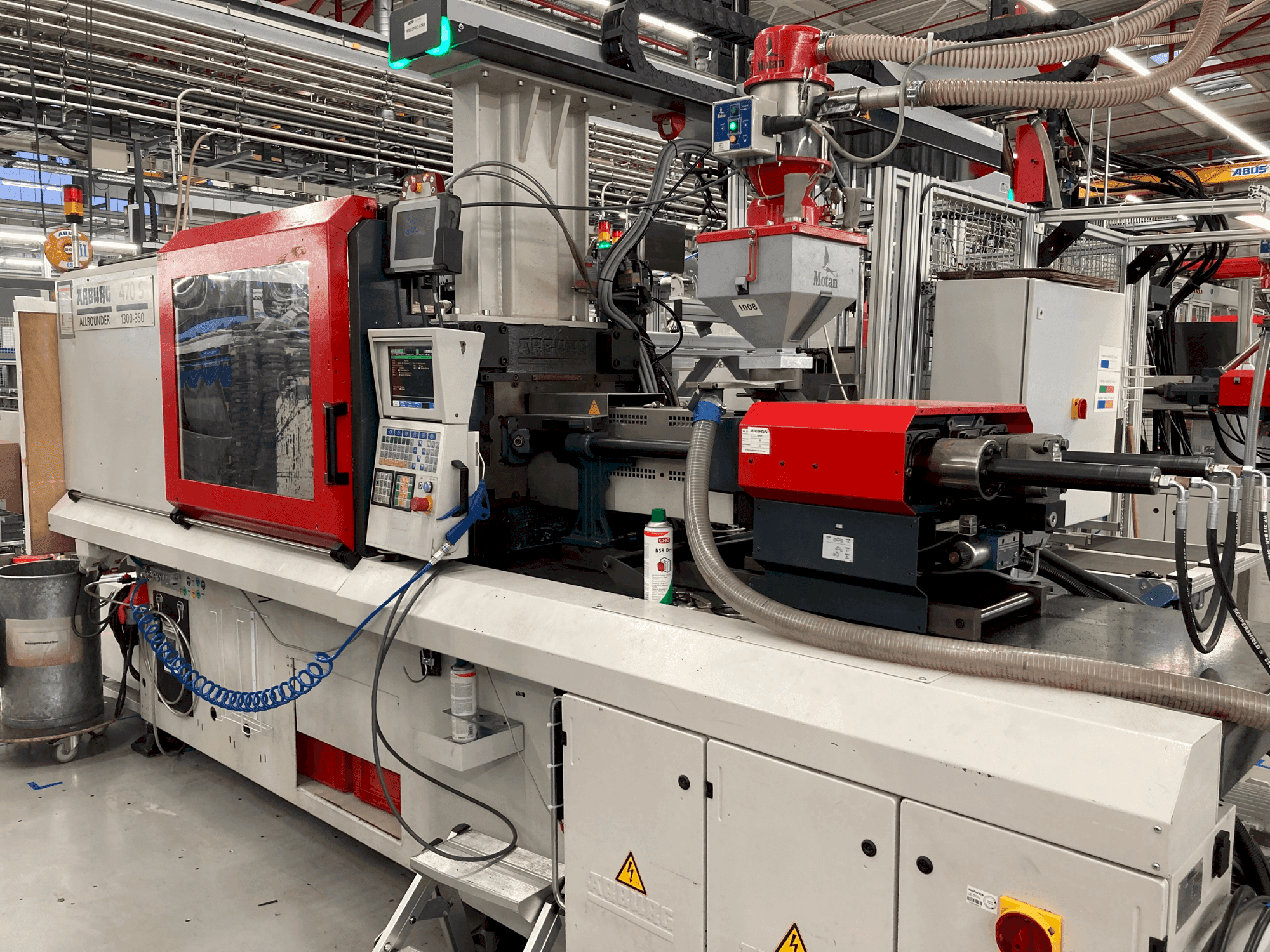 Mašīnas Arburg Allrounder 470 S 1300-350  pretskats