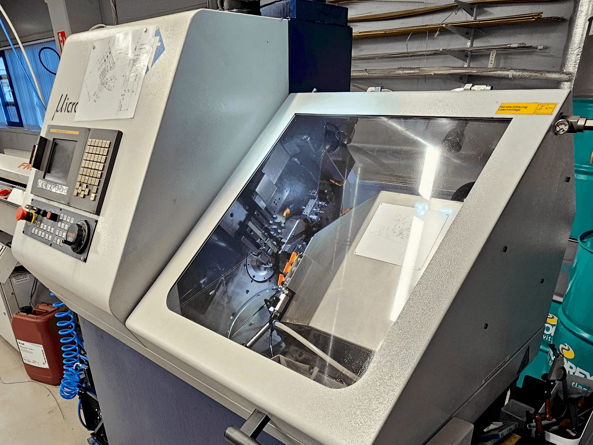 Mašīnas TORNOS Micro 8  pretskats