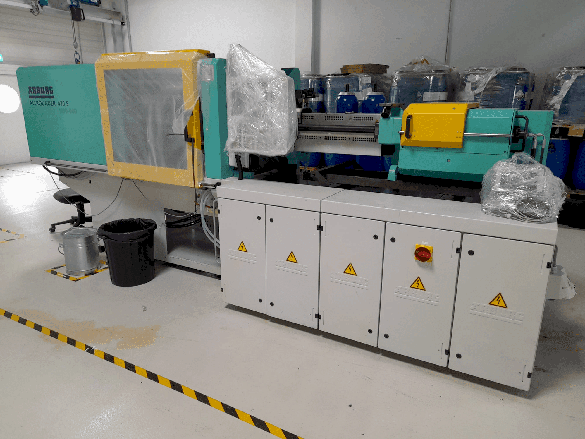 Mašīnas Arburg Allrounder 470S 1100-400 with Multilift handling (2010)  pretskats