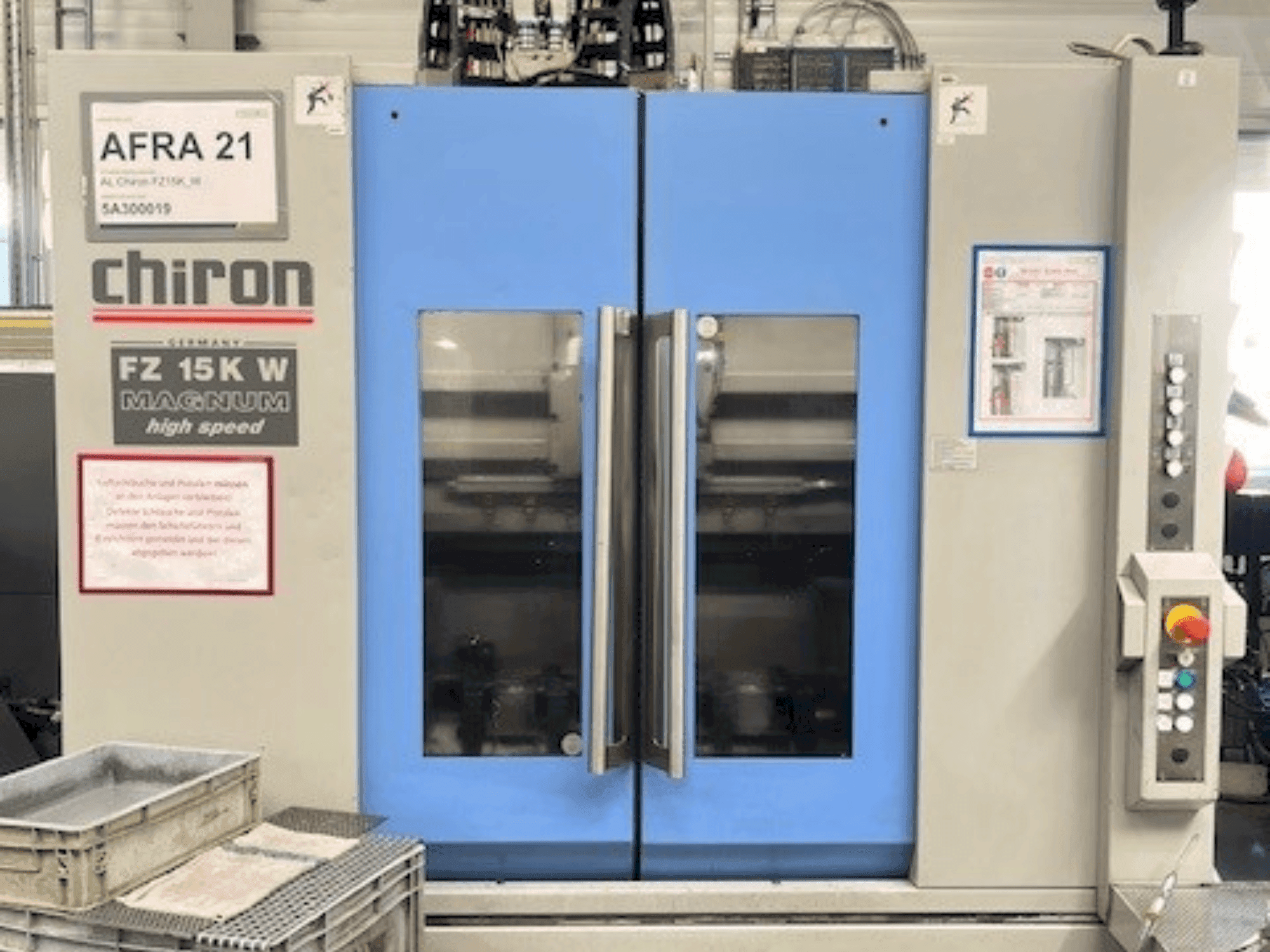 Mašīnas CHIRON FZ 15 KWM HS  pretskats