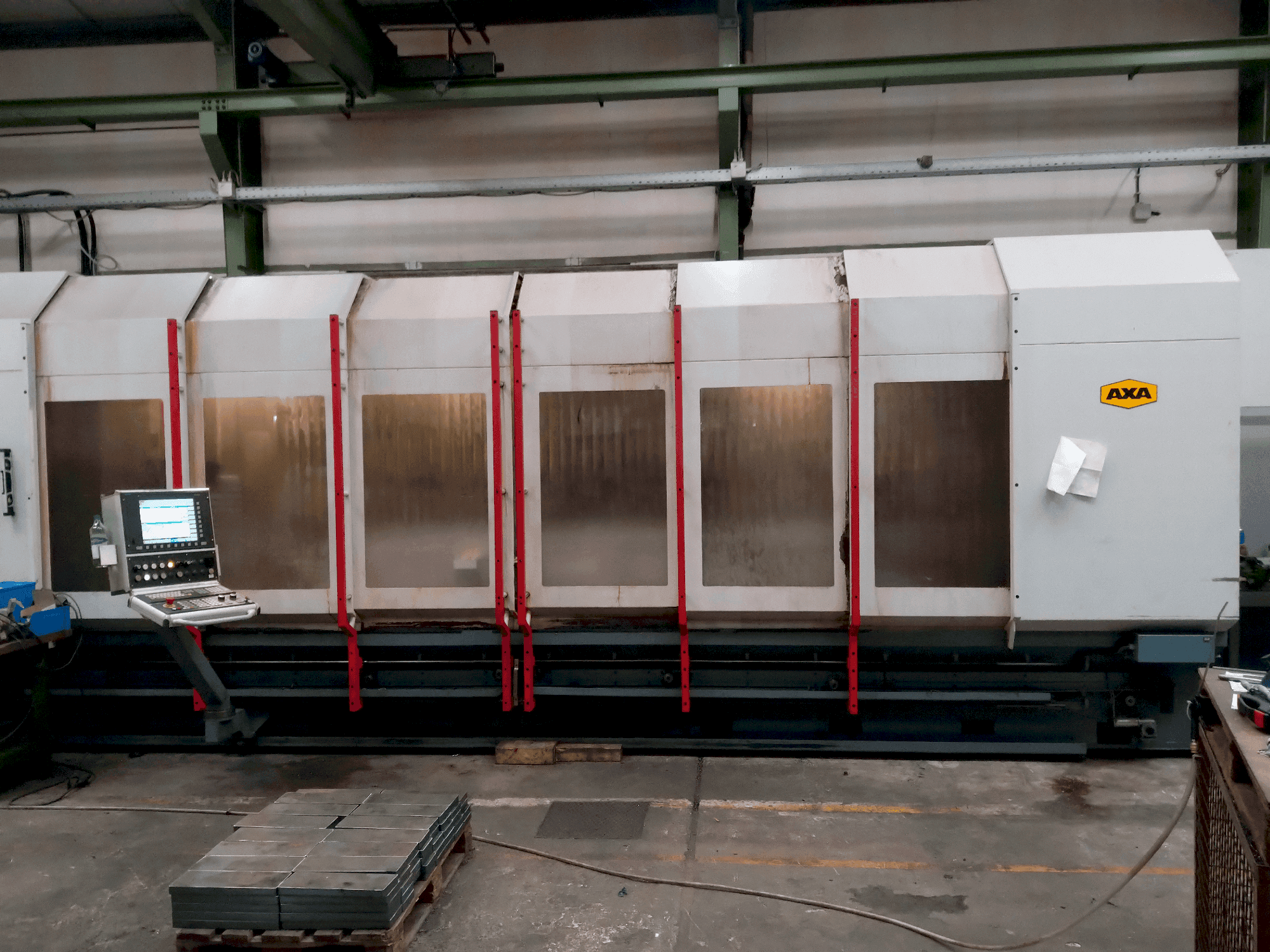 Mašīnas AXA VHC-2-5000-XTS-50  pretskats