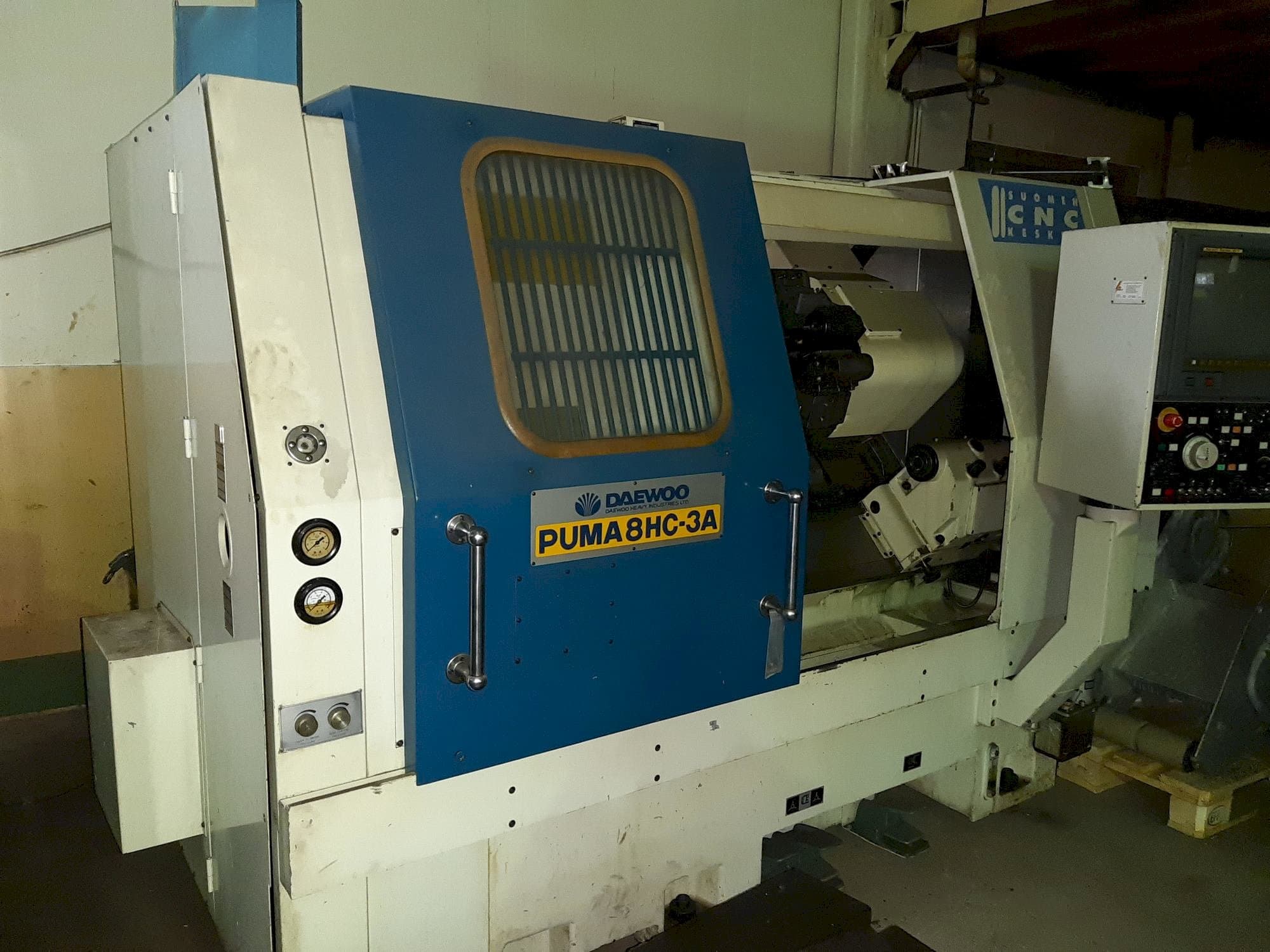 Mašīnas DAEWOO PUMA 8HC-3A  pretskats