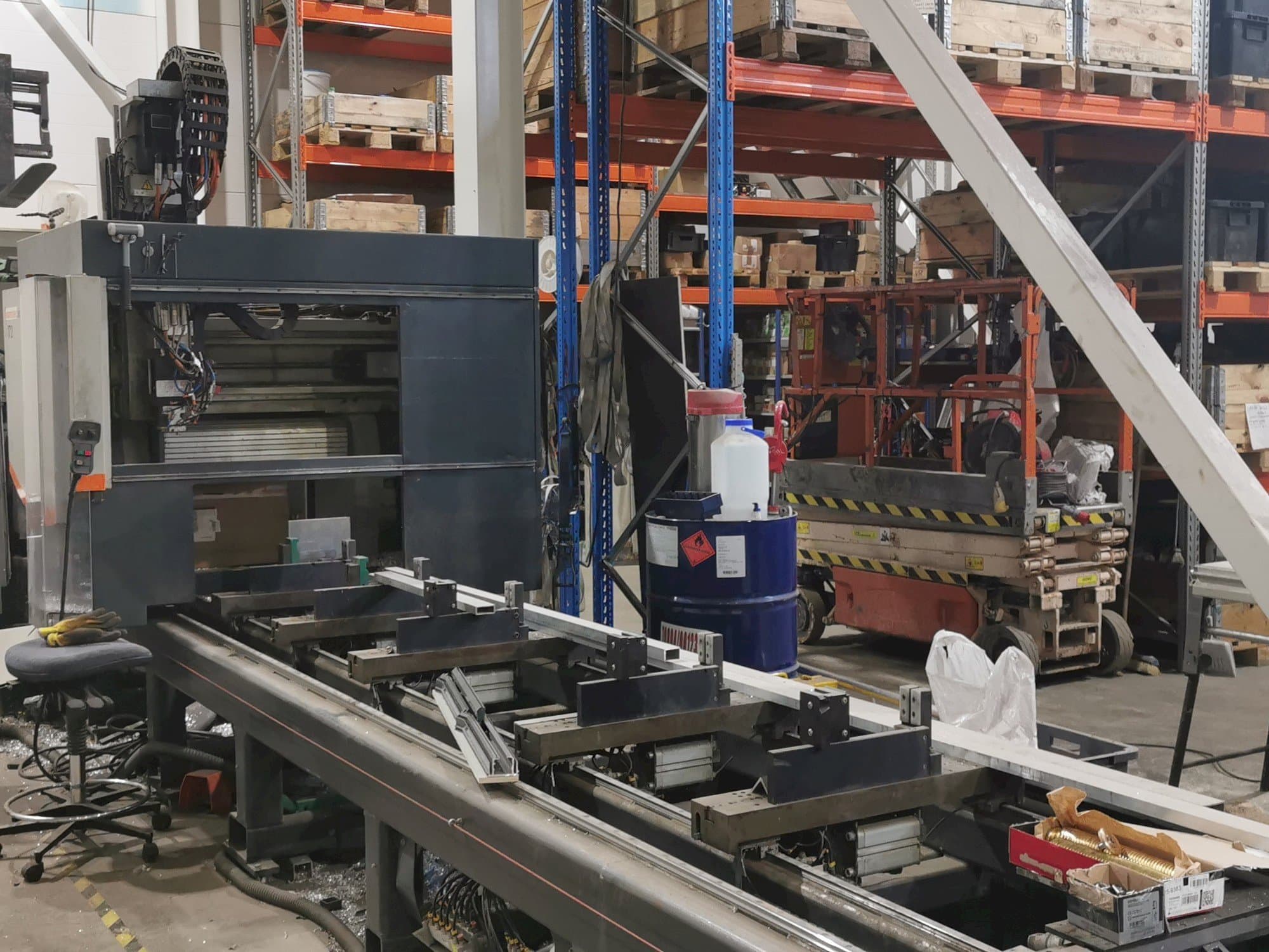 Mašīnas Elumatec SBZ 140  pretskats