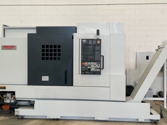 Mašīnas MORI SEIKI NL 3000Y/700  pretskats