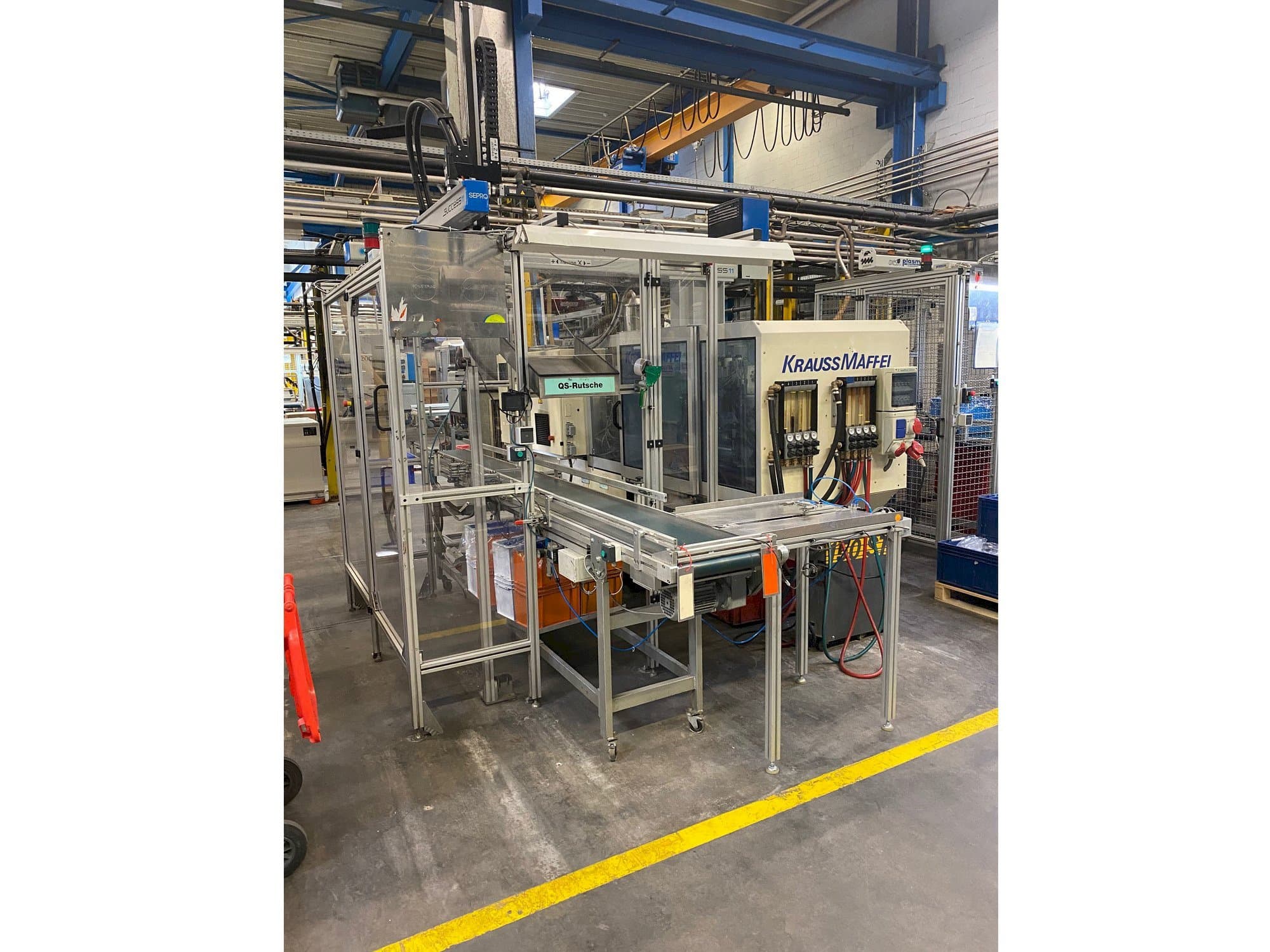 Mašīnas Krauss Maffei 80-390 C2  pretskats