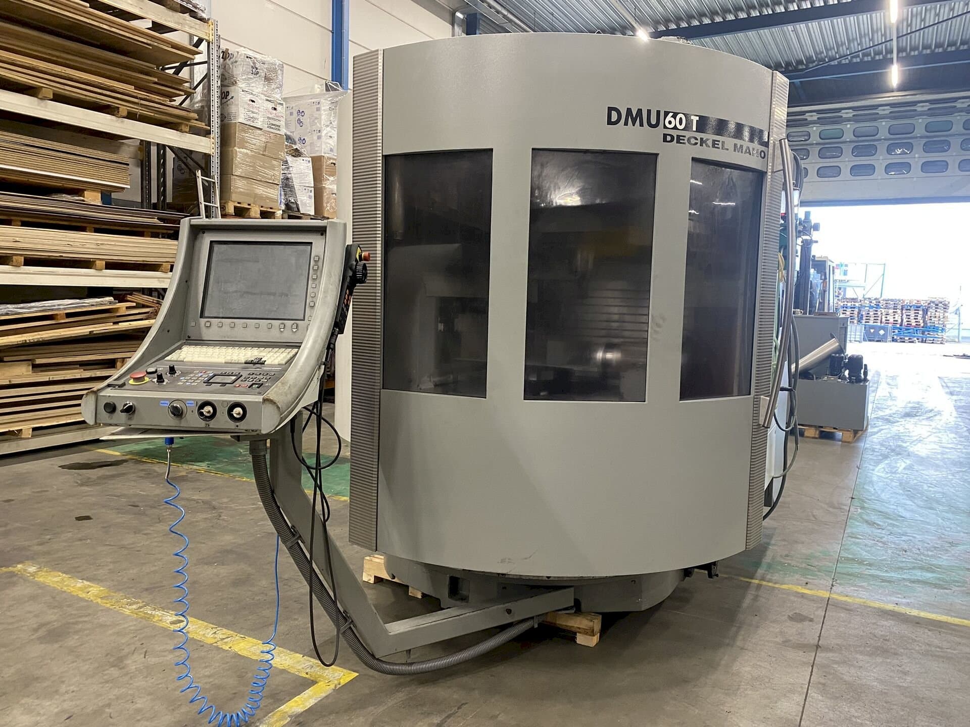Mašīnas DECKEL MAHO DMU60T  pretskats