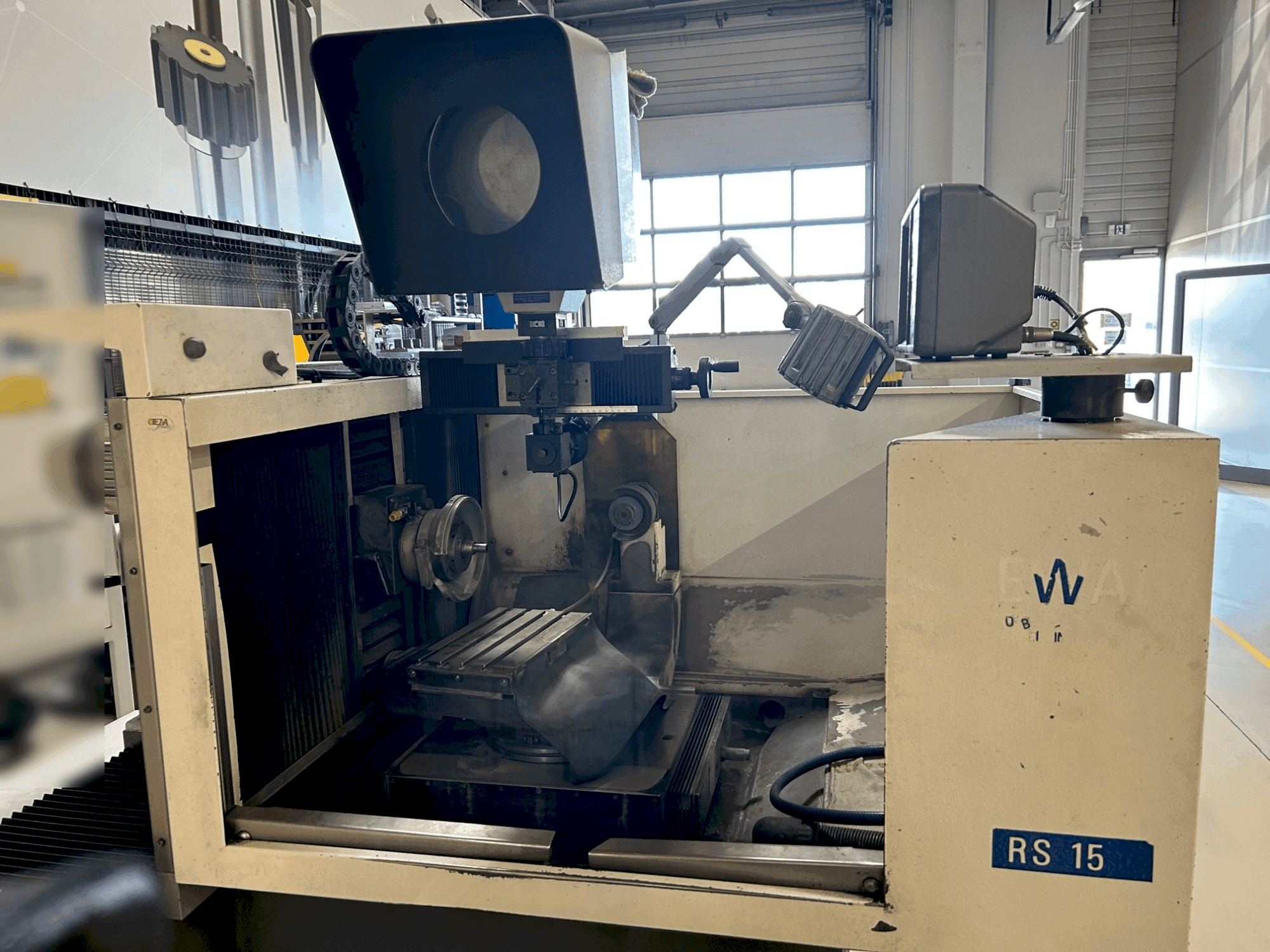 Mašīnas EWAG RS 15  pretskats