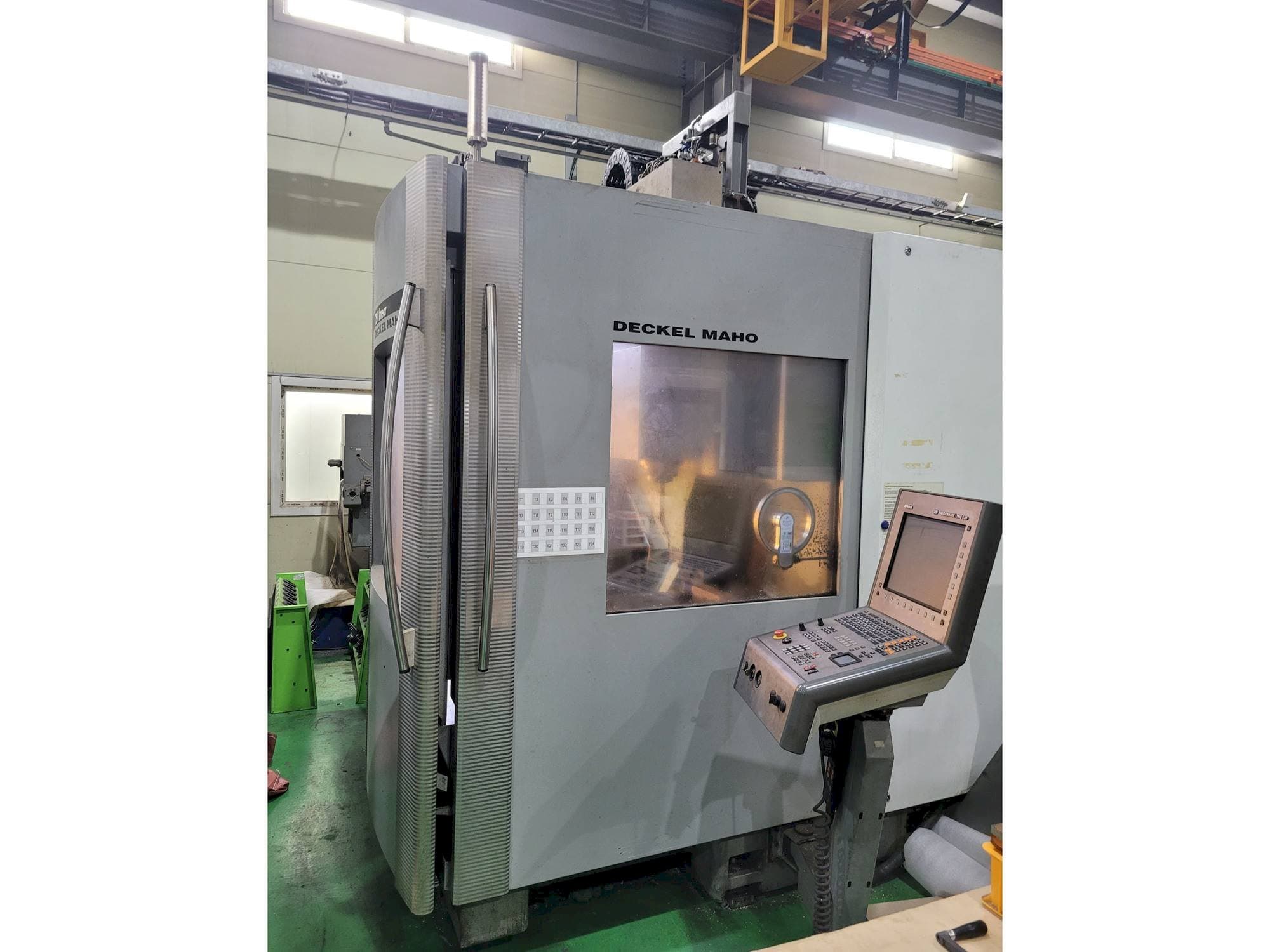 Mašīnas DECKEL MAHO DMC 75 Linear  pretskats