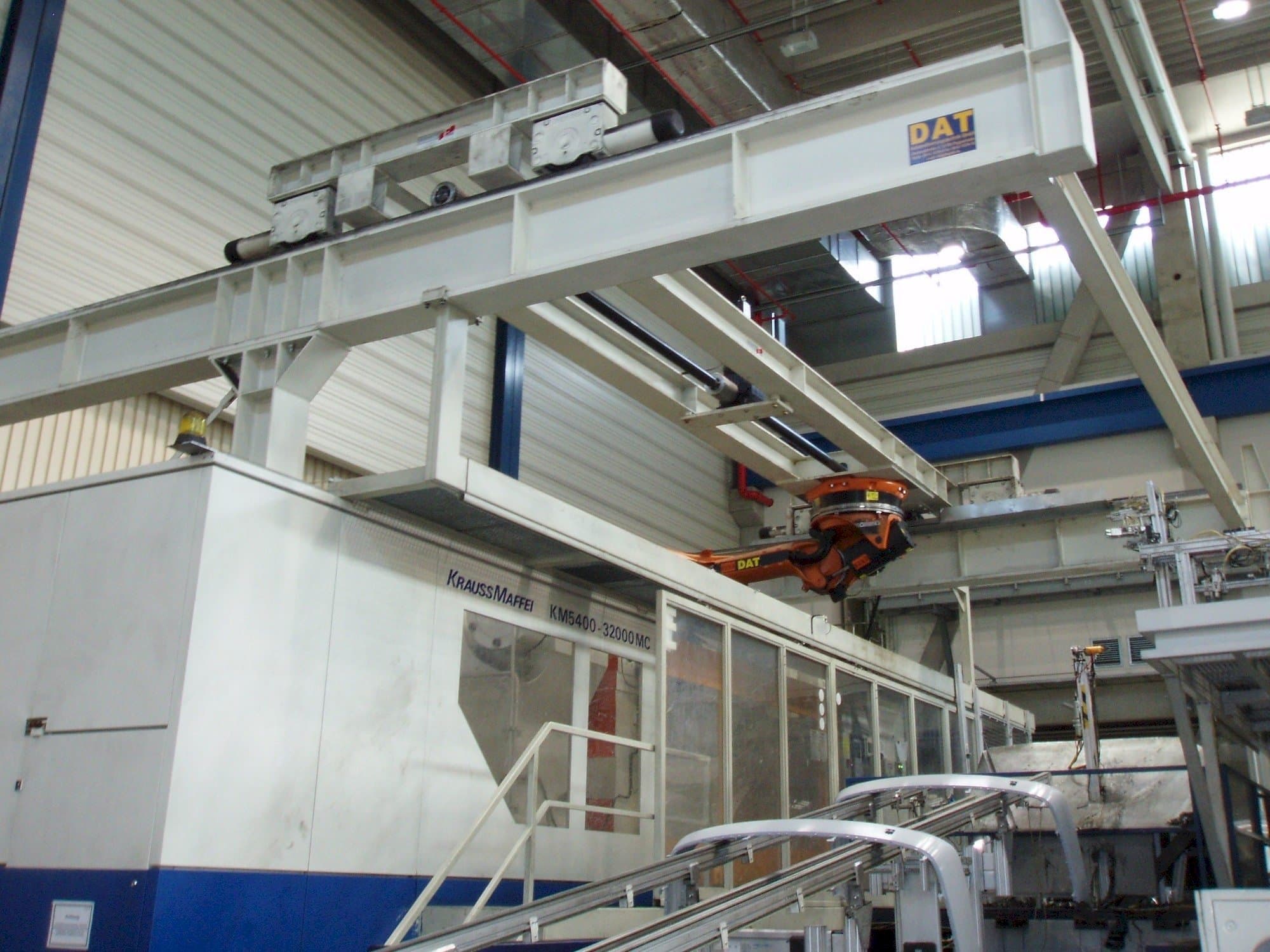 Mašīnas Krauss Maffei 5400-32000 MC  pretskats