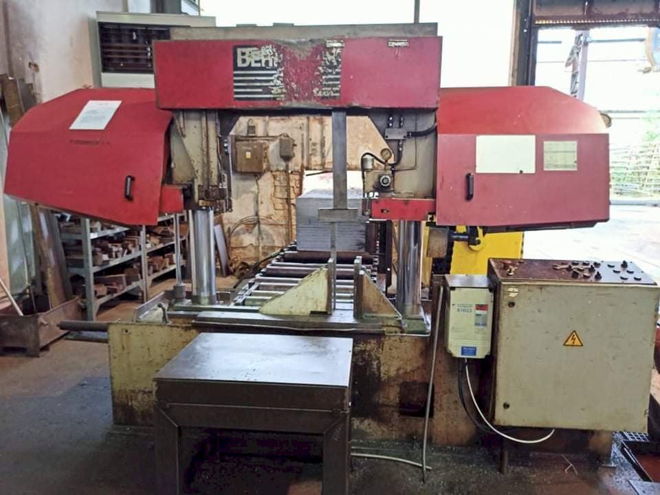 Mašīnas Behringer HBP 530  pretskats