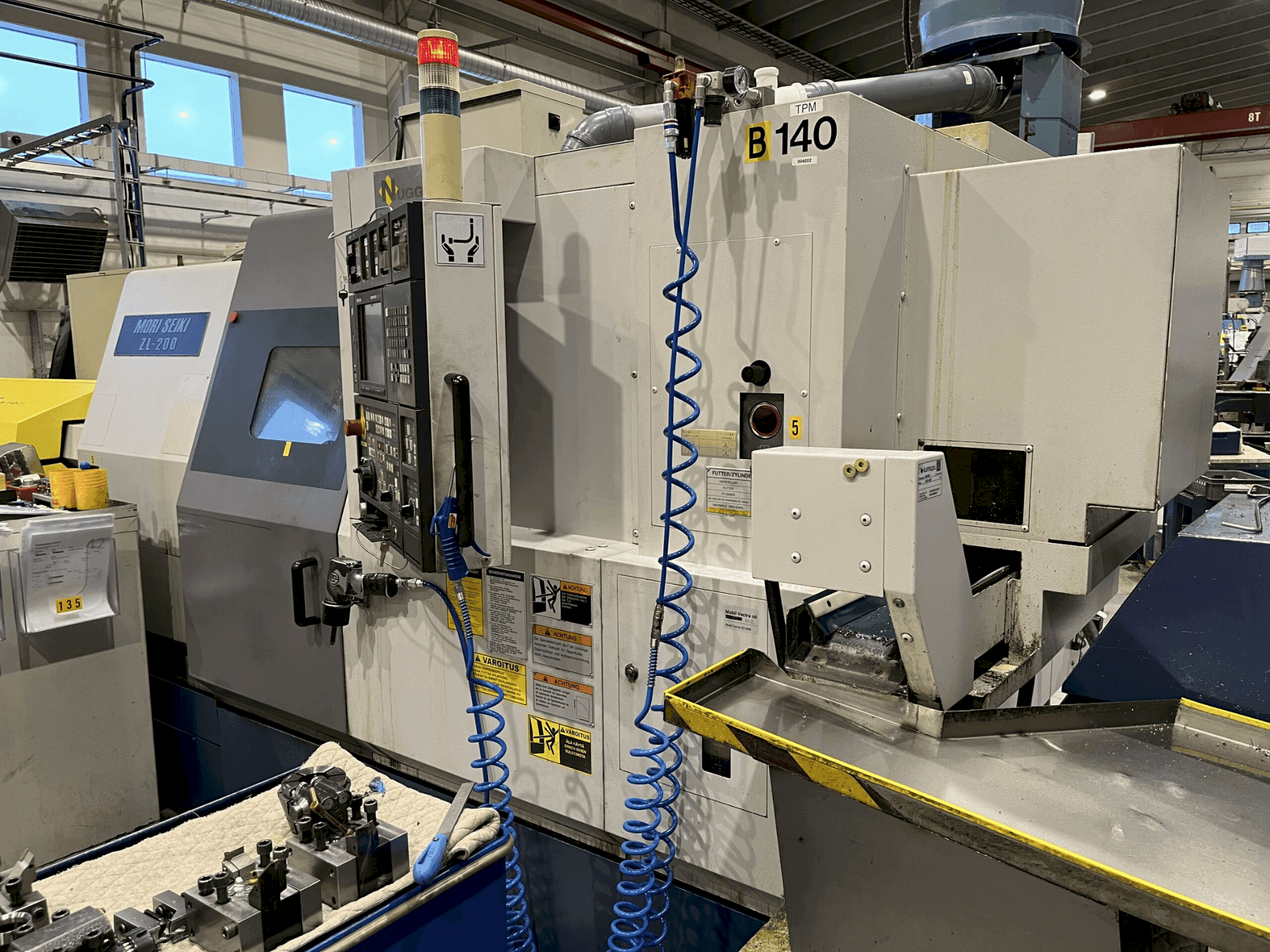 Mašīnas MORI SEIKI ZL-200 SMC  pretskats