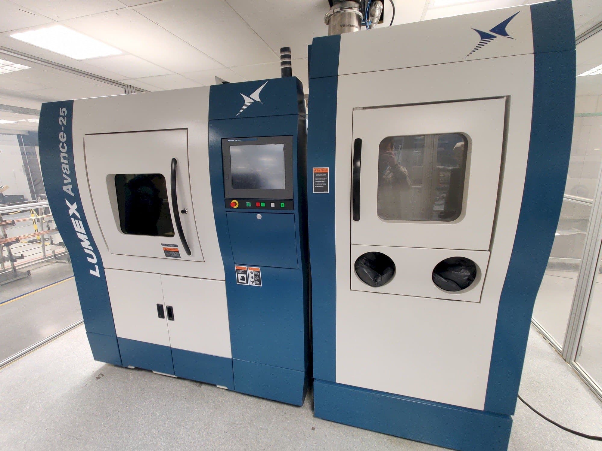 Mašīnas Matsuura Lumex Avance-25  pretskats