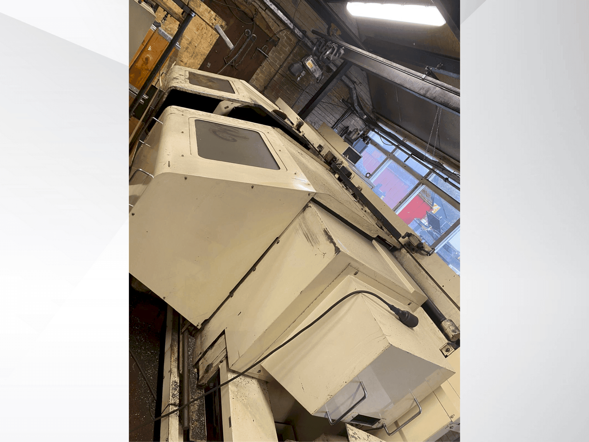 Mašīnas Okuma LH35-N  pretskats