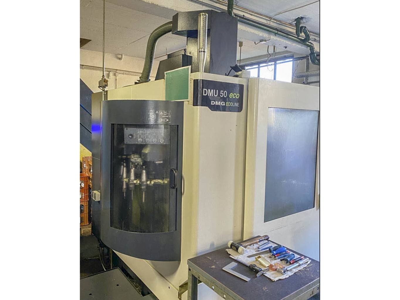 Mašīnas DMG MORI DMU 50 eco  pretskats