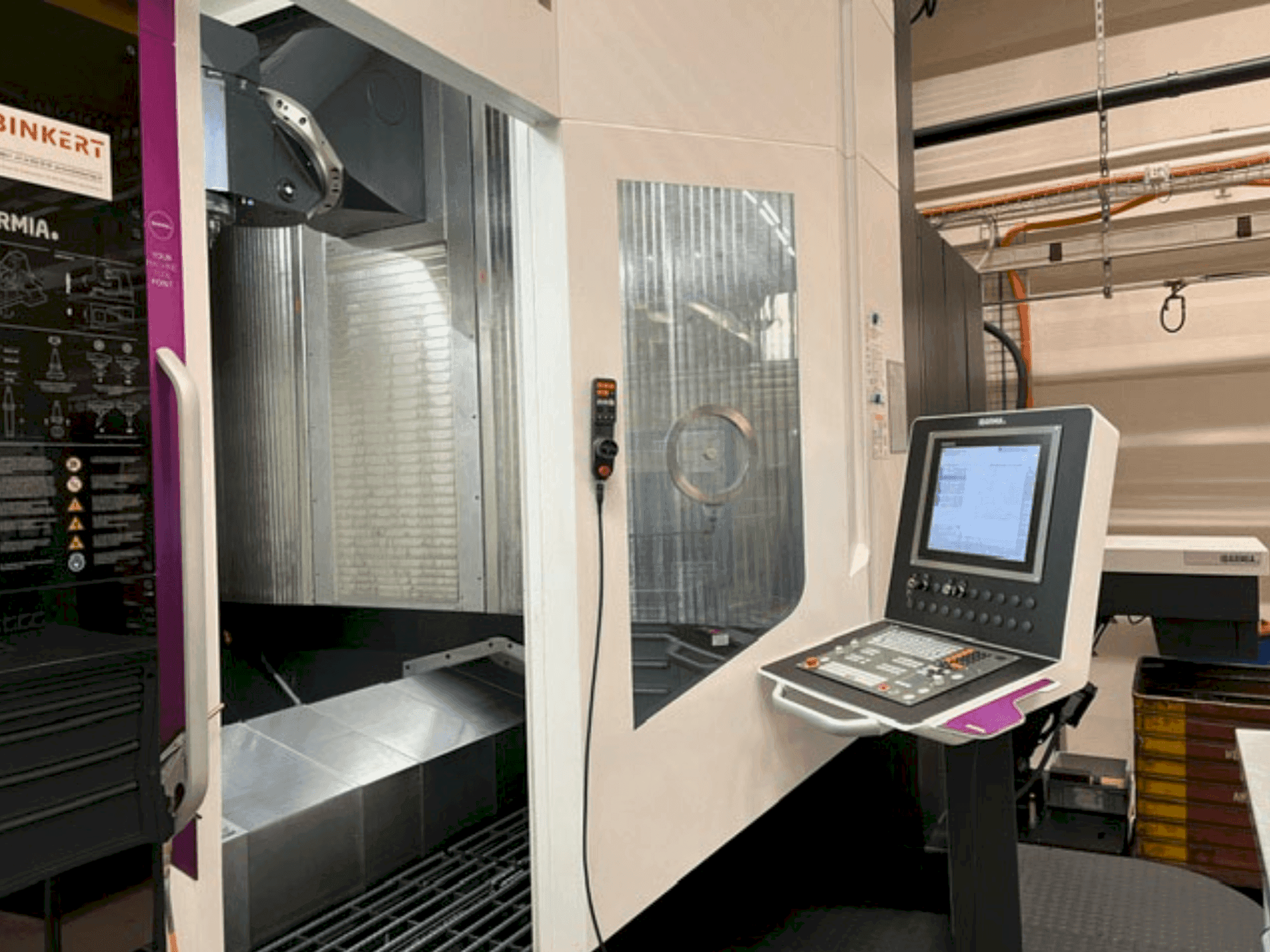 Mašīnas IBARMIA THC 22 Extreme  pretskats