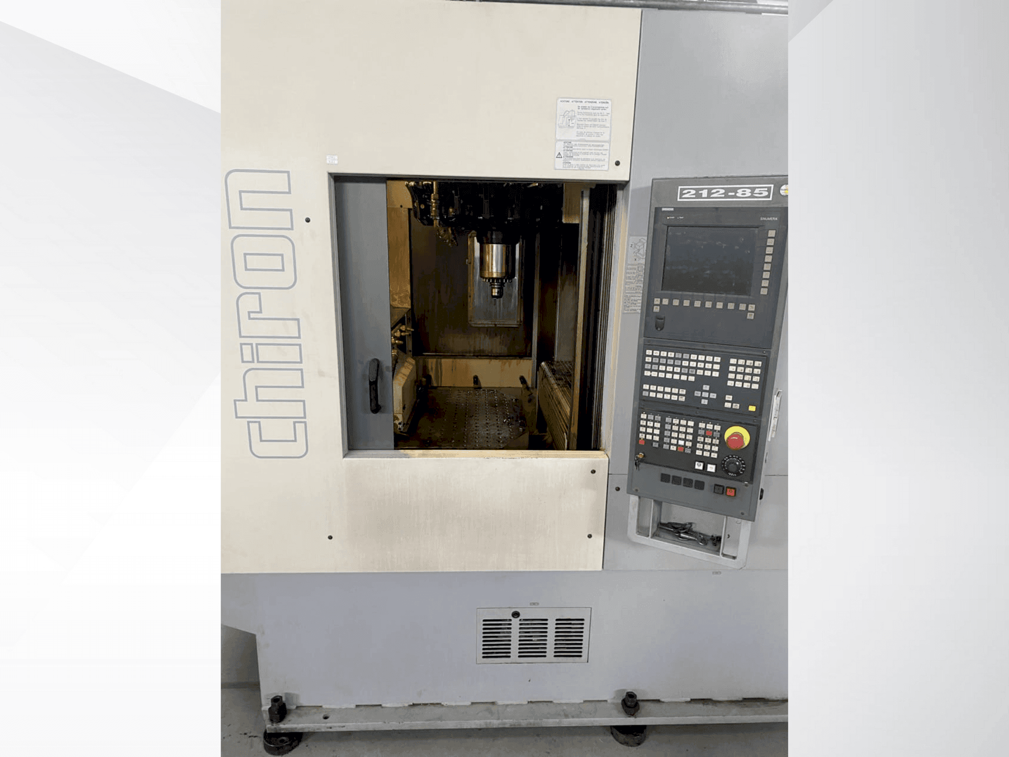 Mašīnas CHIRON DZ 18 W  pretskats