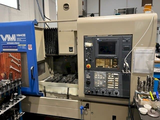 Mašīnas HITACHI SEIKI VM40 pretskats