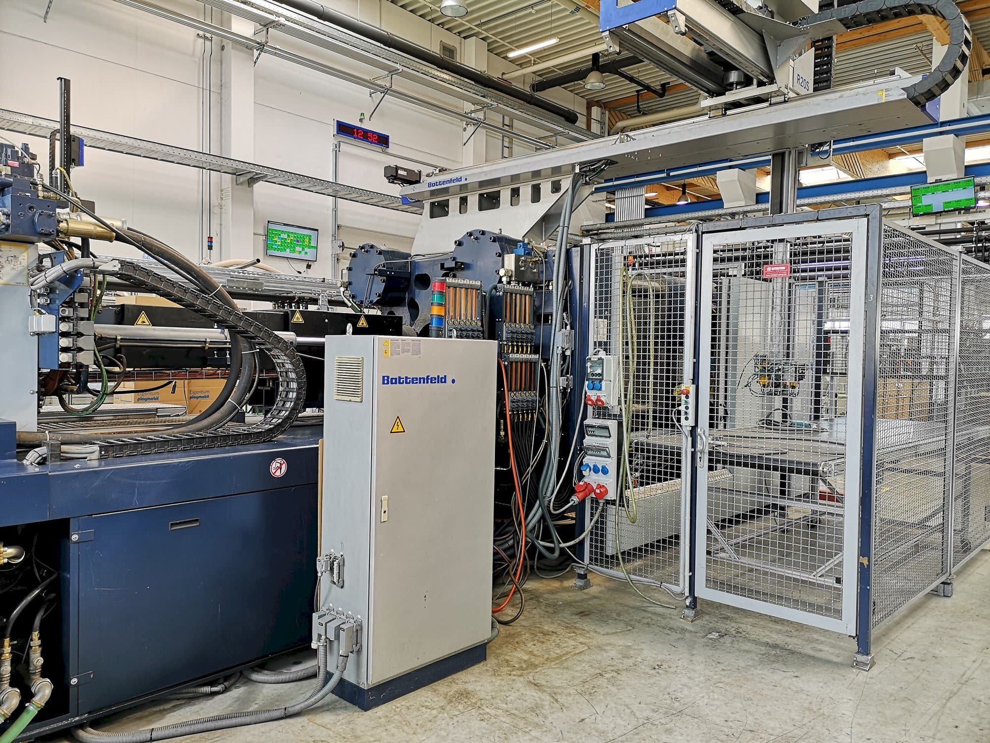 Mašīnas Battenfeld HM 8000 2P - 7700  pretskats