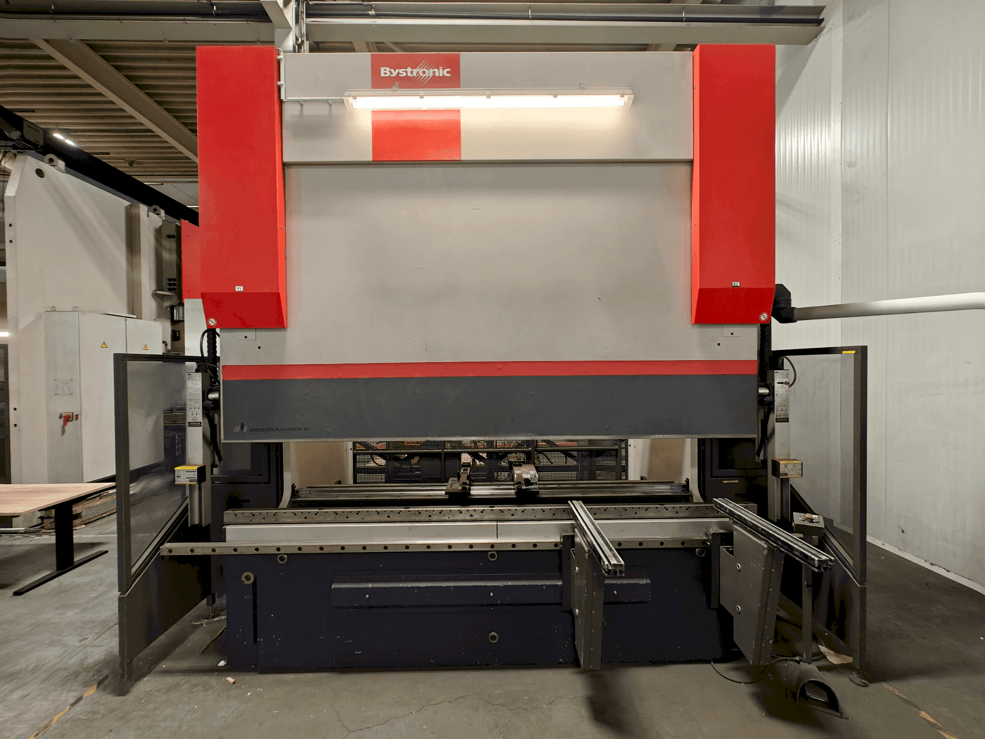 Mašīnas Bystronic Xpert100x3100  pretskats