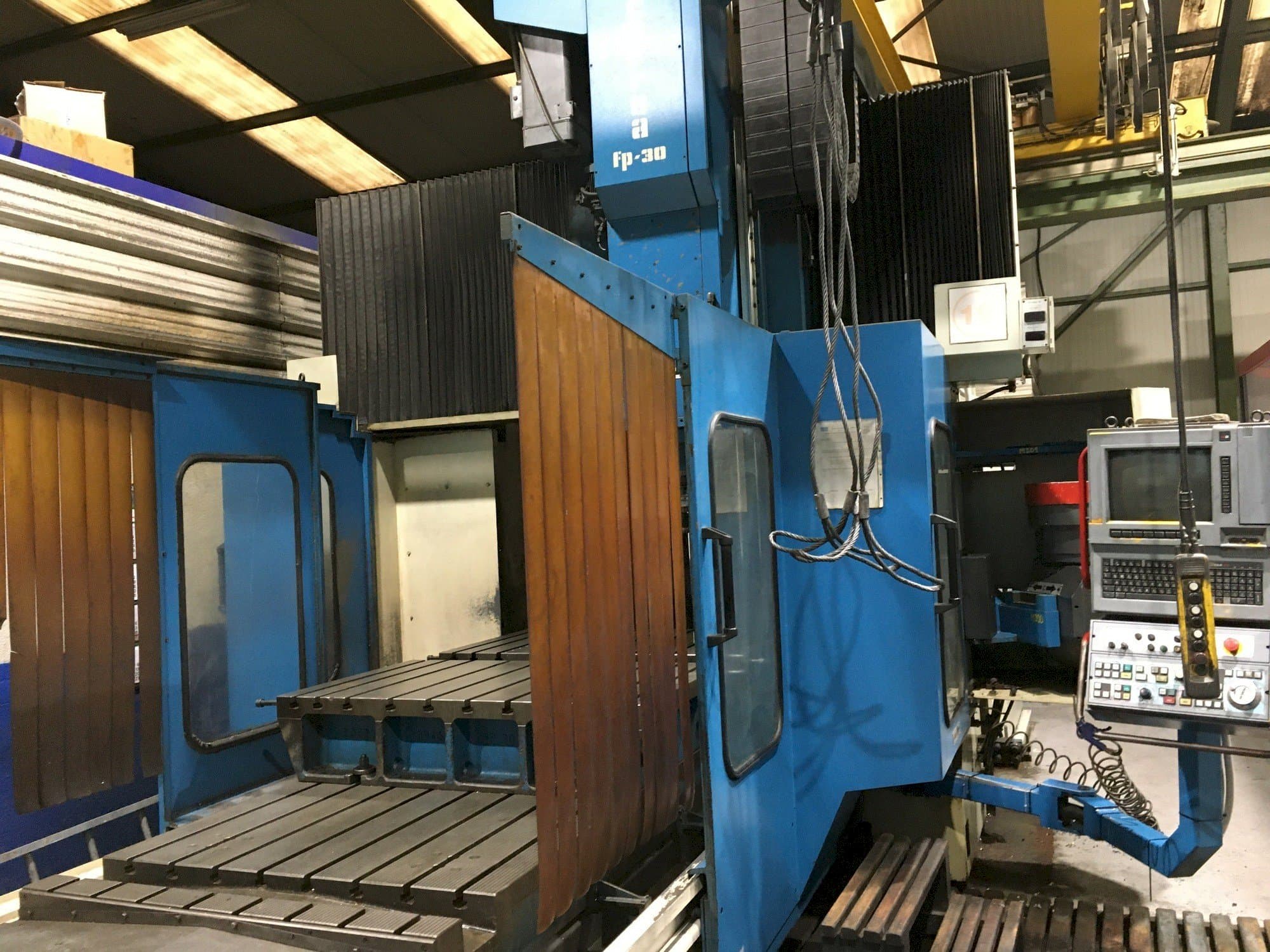 Mašīnas Correa FP 30/30  pretskats