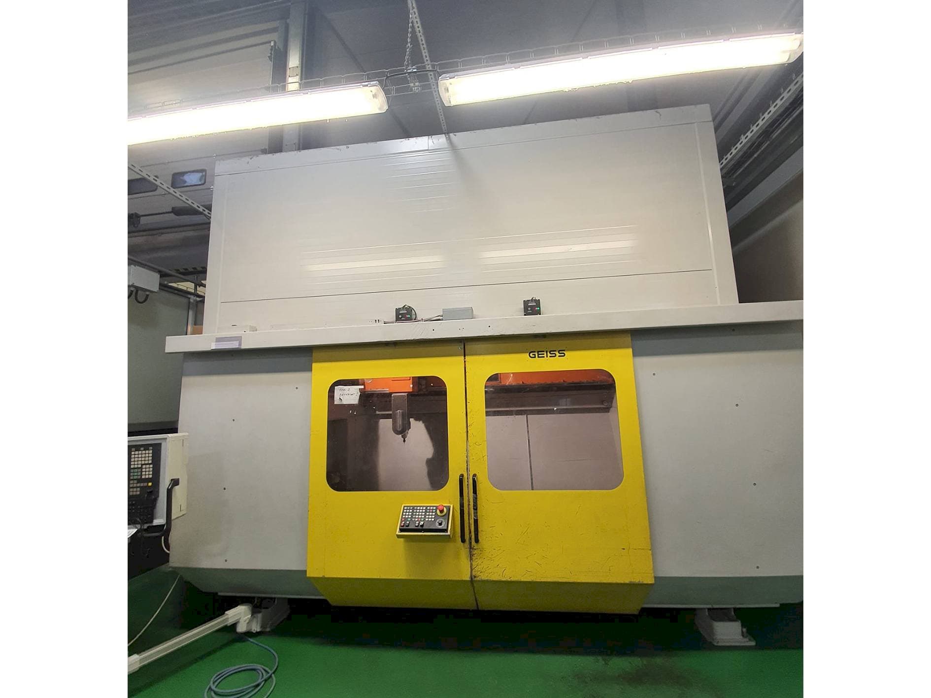 Mašīnas GEISS FZ 2000x1000 ECO  pretskats