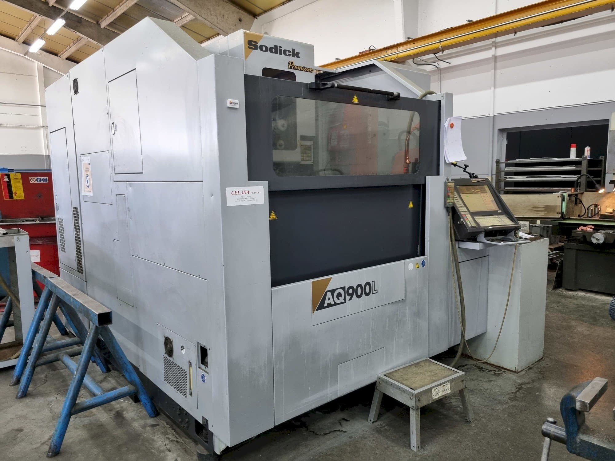 Mašīnas Sodick AQ900L  pretskats