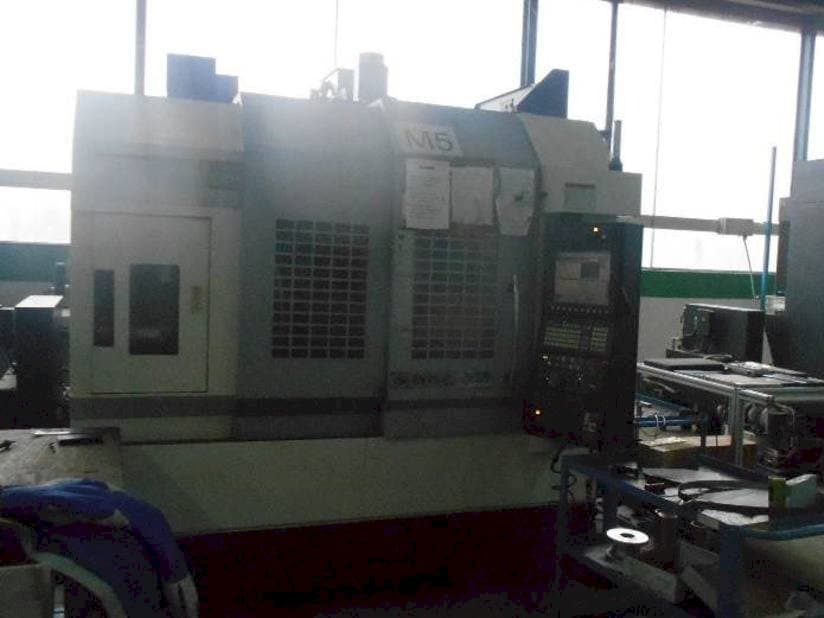 Mašīnas Okuma GENOS M560R-V  pretskats