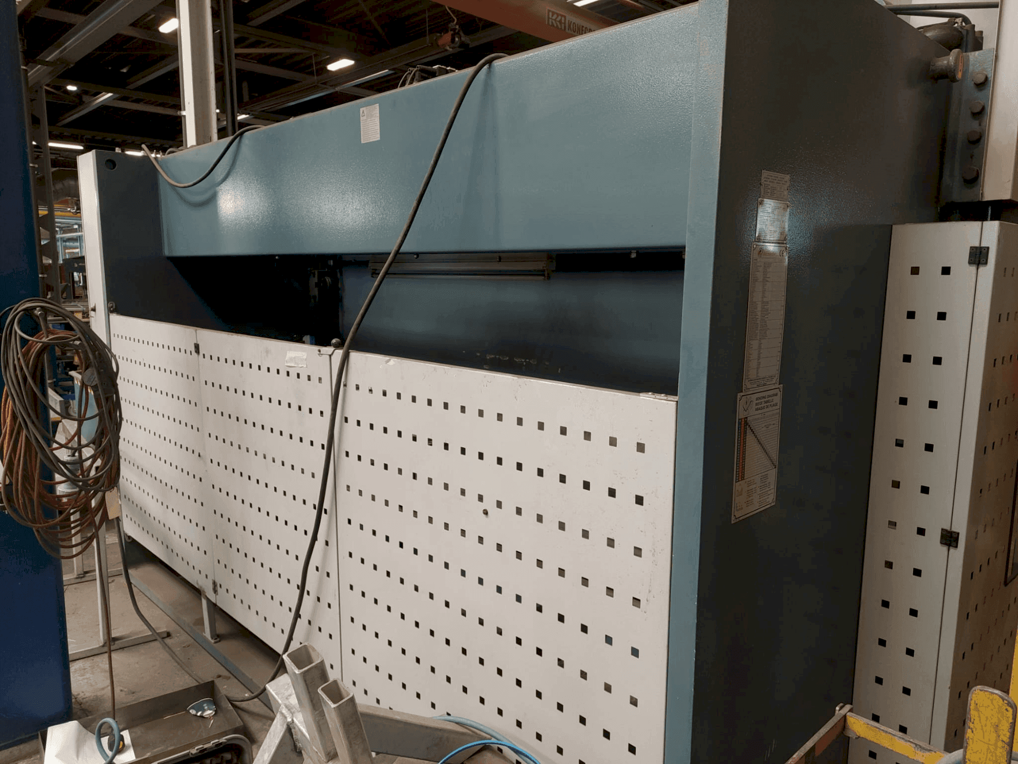 Mašīnas Durma E 40160  pretskats