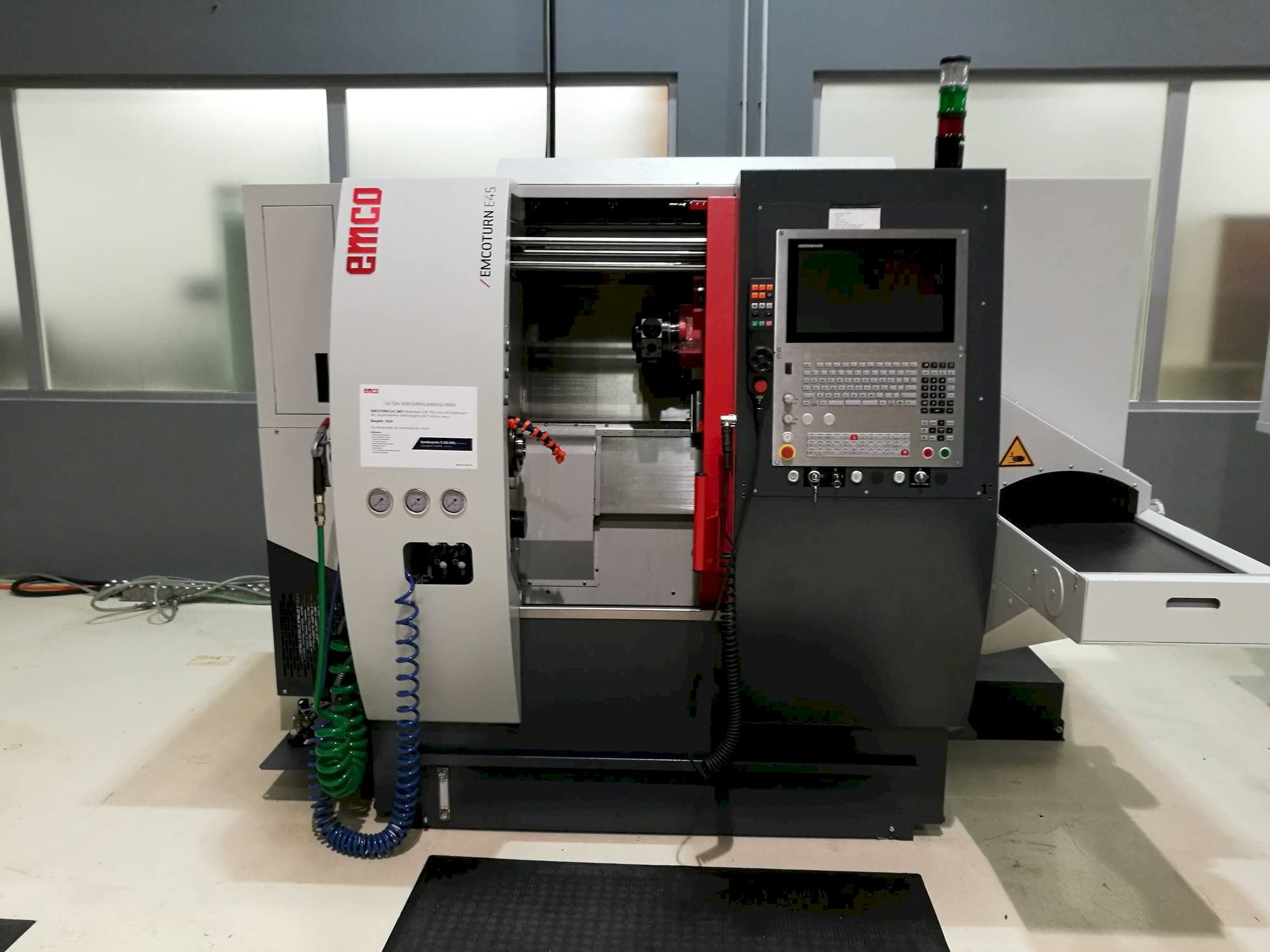 Mašīnas EMCO E45 SMY  pretskats