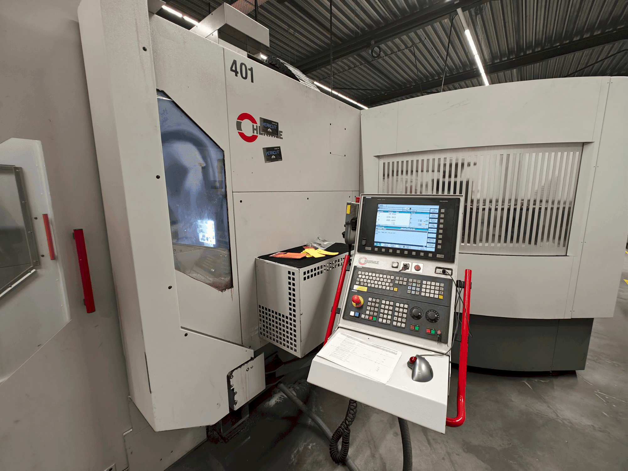 Mašīnas HERMLE C 40 U  pretskats