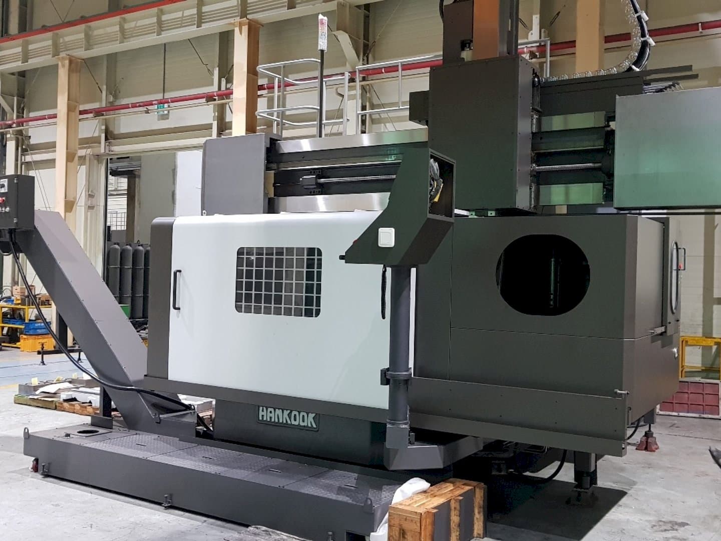 Mašīnas HANKOOK VTB-160  pretskats