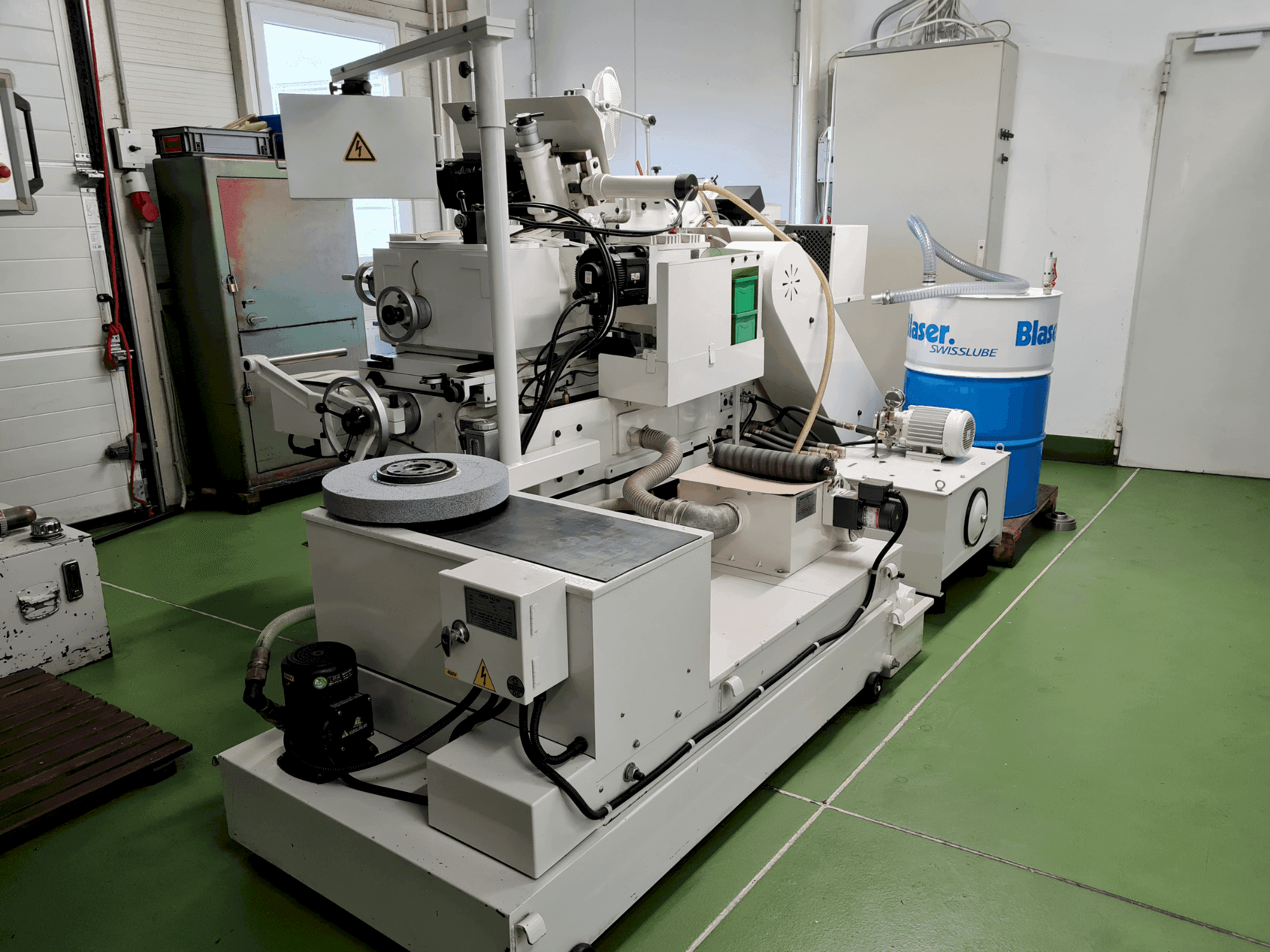 Mašīnas Pinnacle PC20NC  pretskats