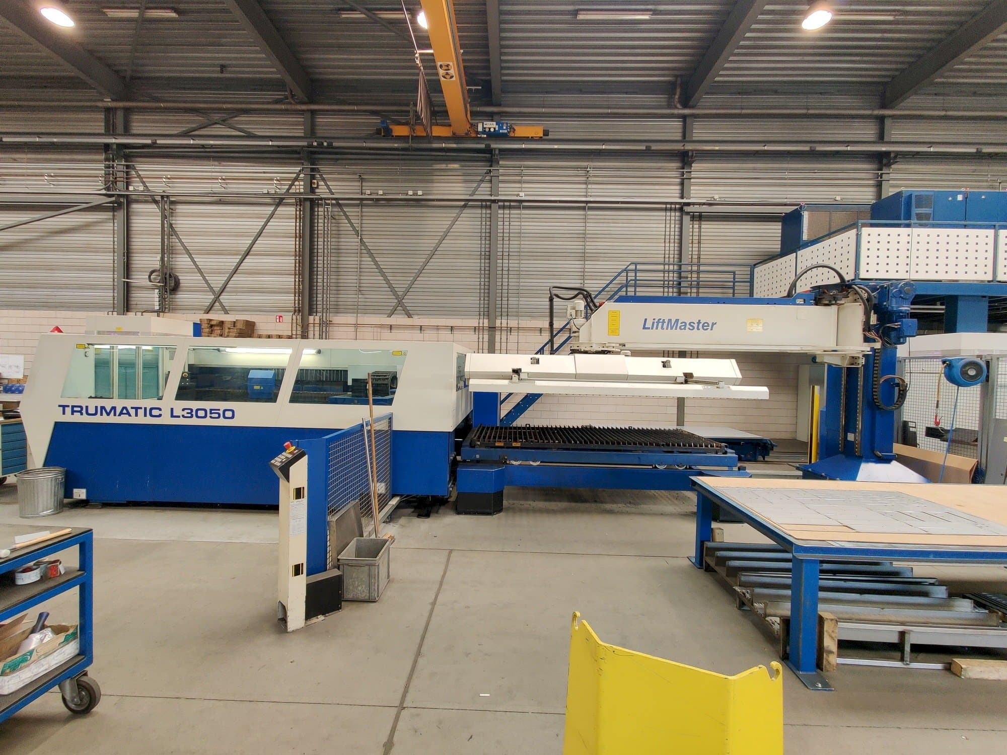 Mašīnas Trumpf Trumatic L3050 + Liftmaster  pretskats