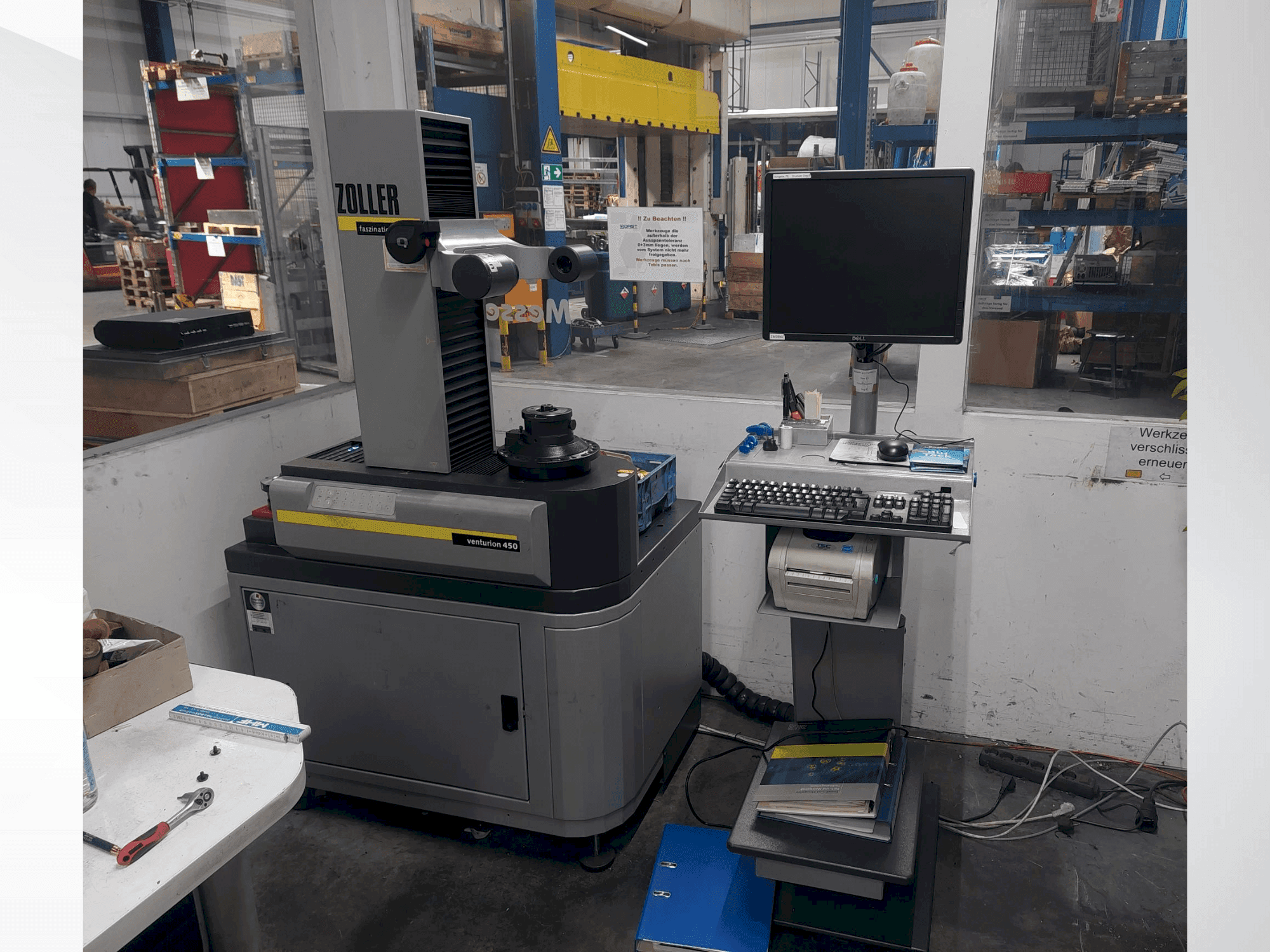 Mašīnas Zoller venturion 450  pretskats