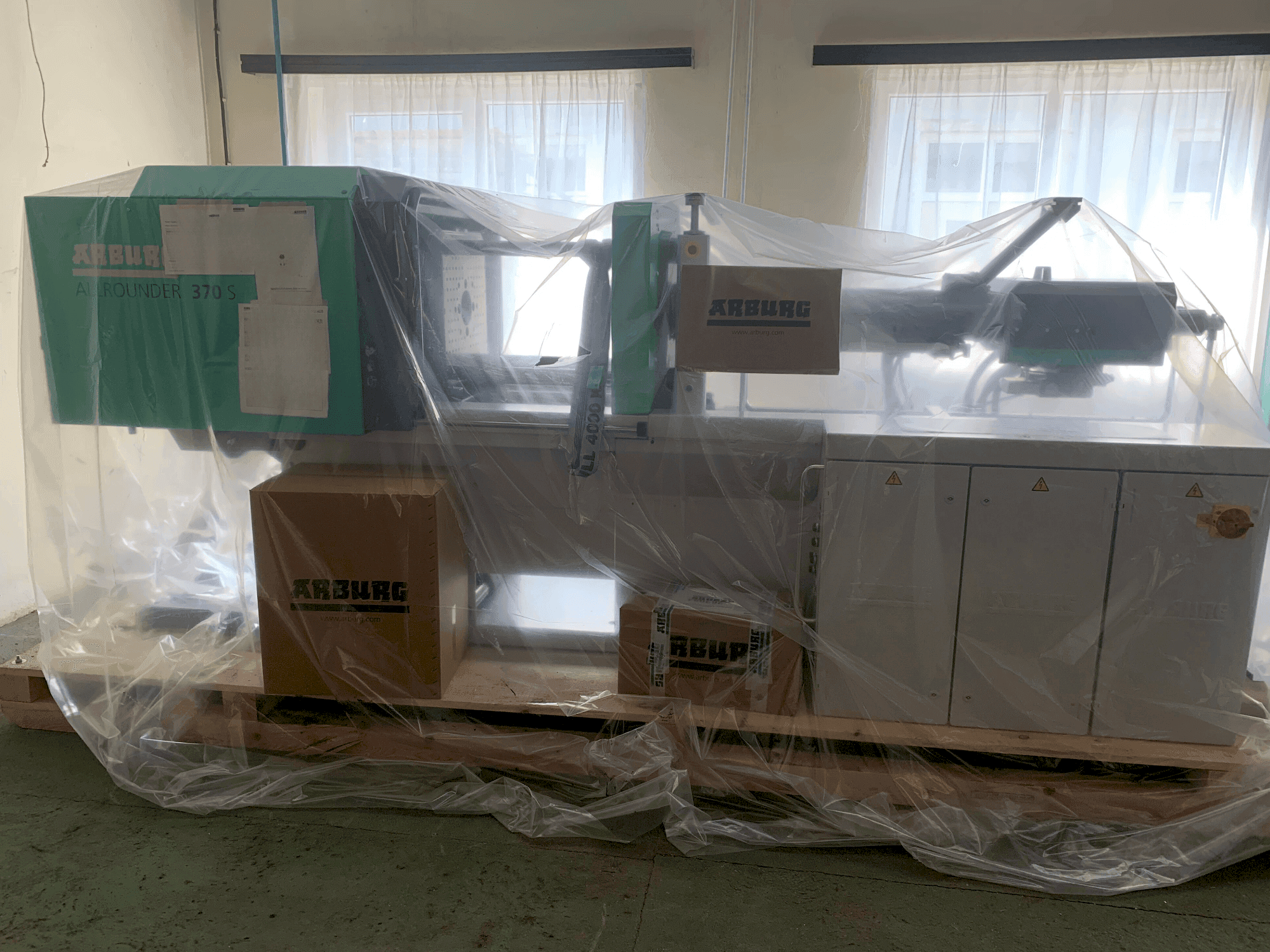 Mašīnas Arburg 370 S 600-290 U  pretskats
