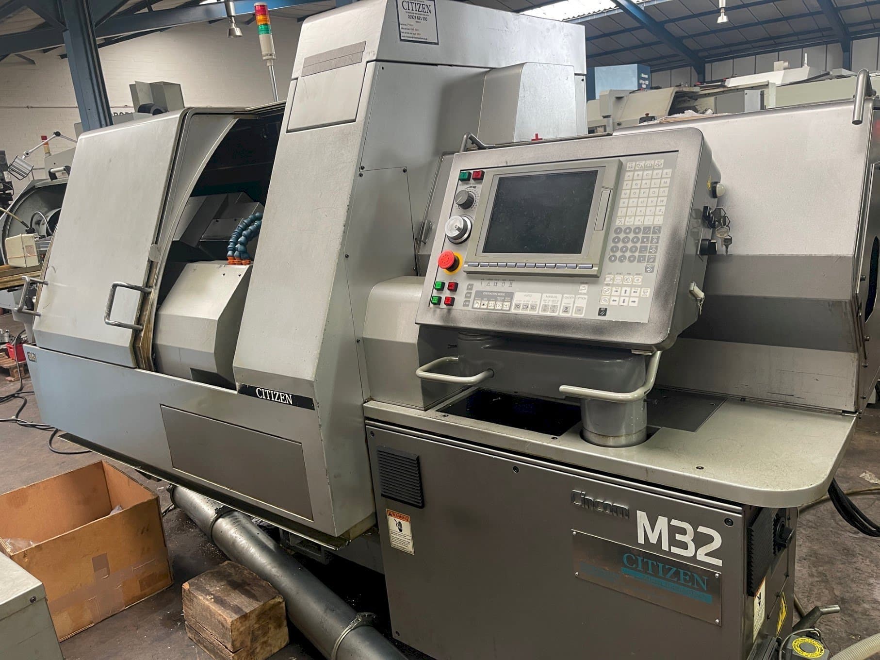 Mašīnas Citizen M-32V  pretskats