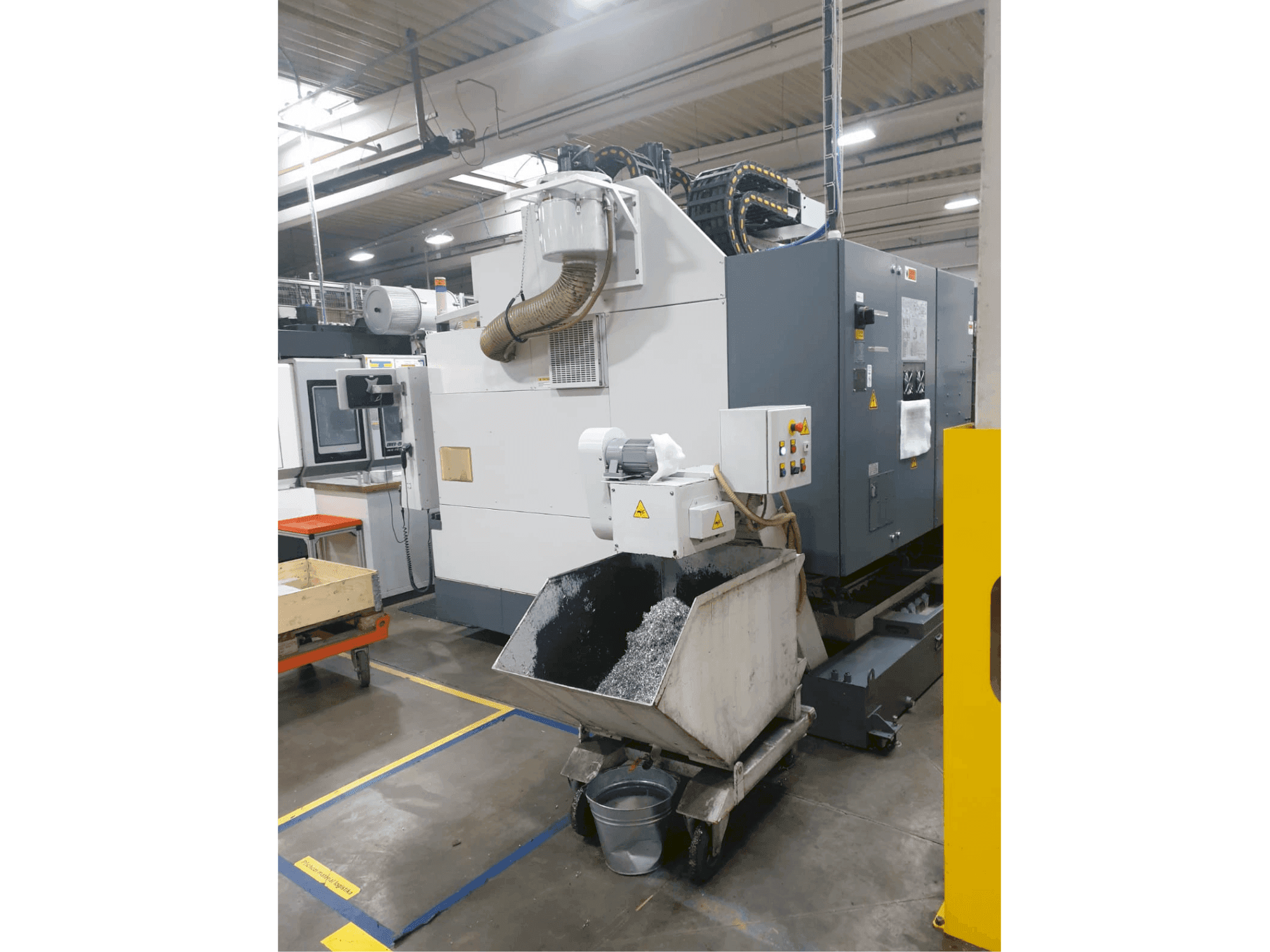 Mašīnas Okuma MB-66VA  pretskats