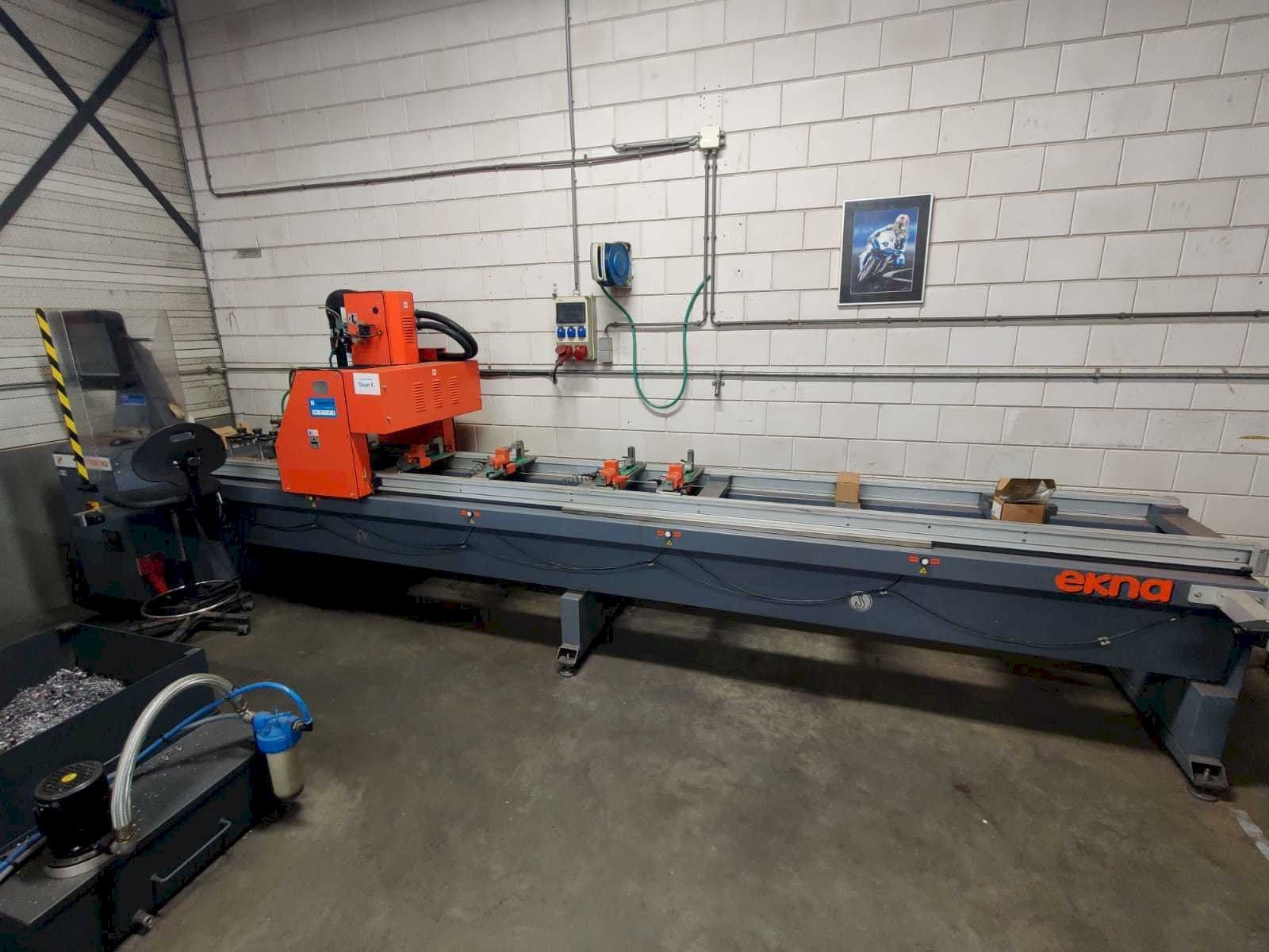 Mašīnas Tekna TK426-1  pretskats