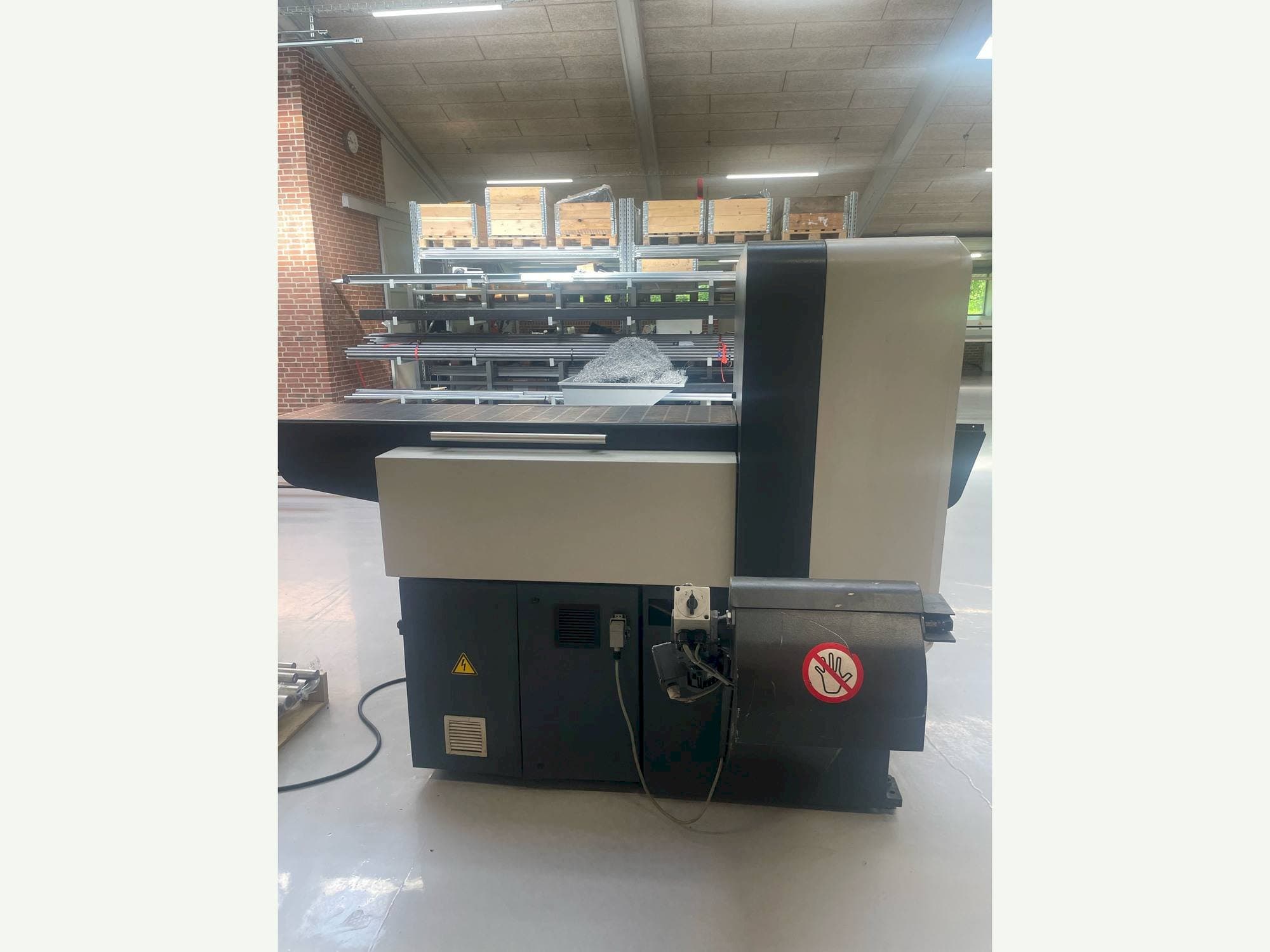 Mašīnas KASTO Verto A2  pretskats