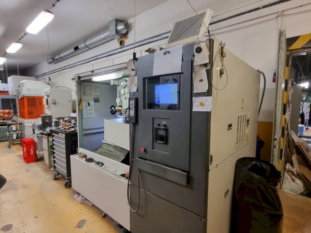 Mašīnas HITACHI SEIKI 254Y  pretskats