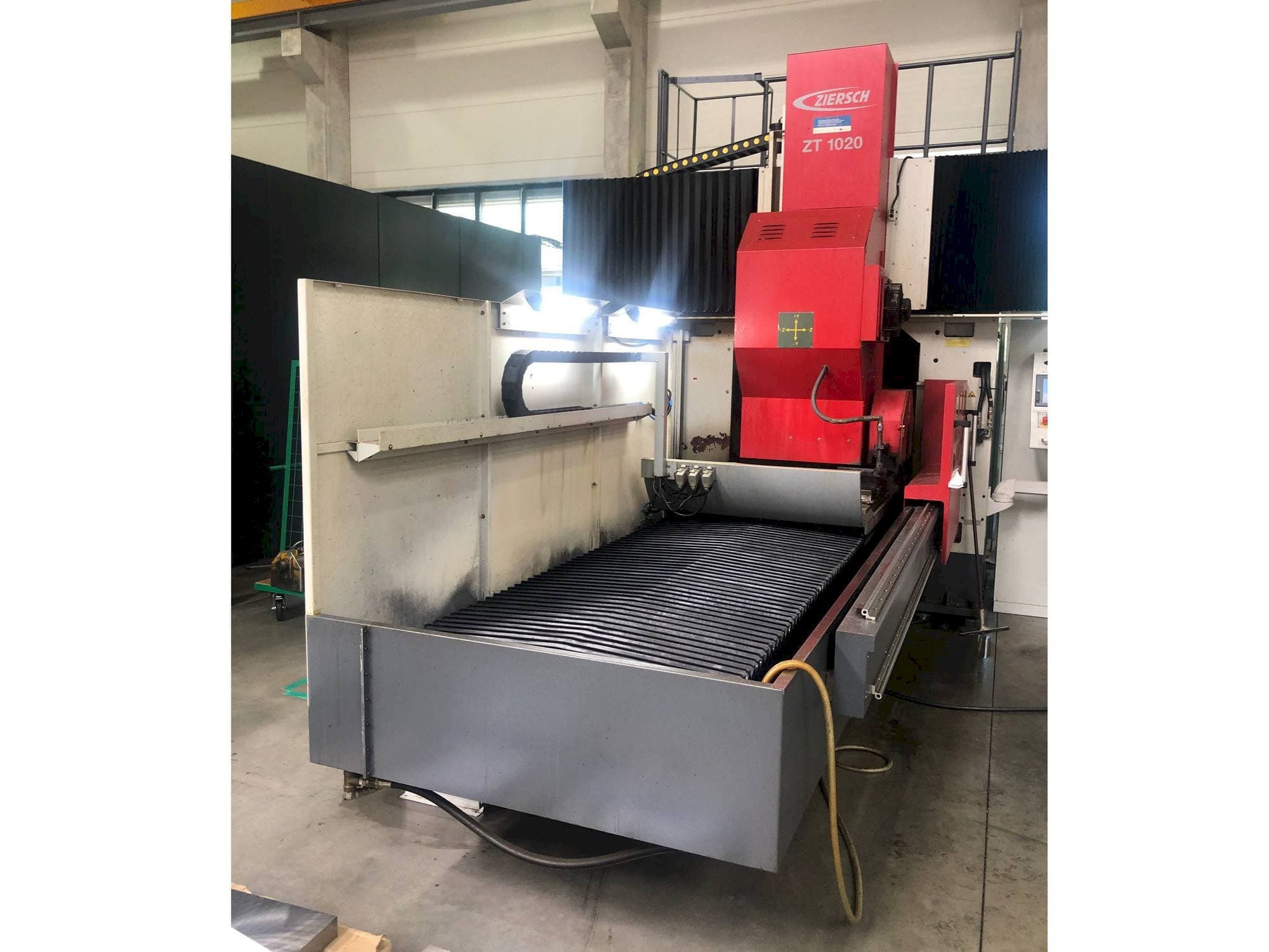 Mašīnas Ziersch ZT 1020  pretskats
