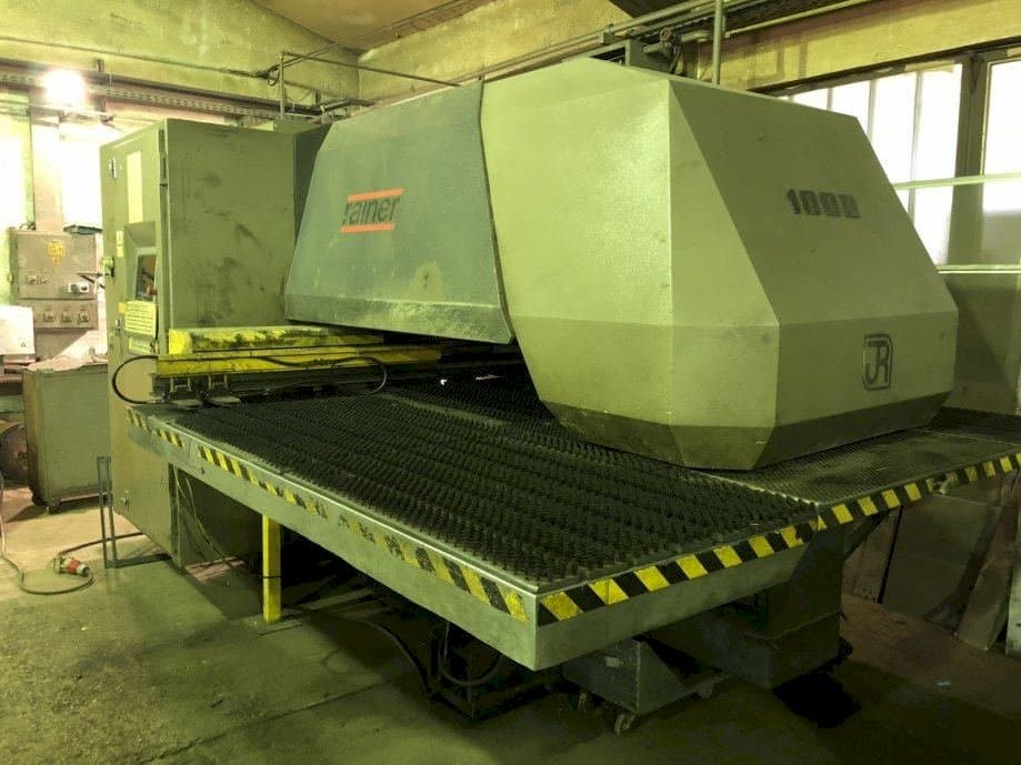 Mašīnas Rainer 1000R kreisās malas  skats