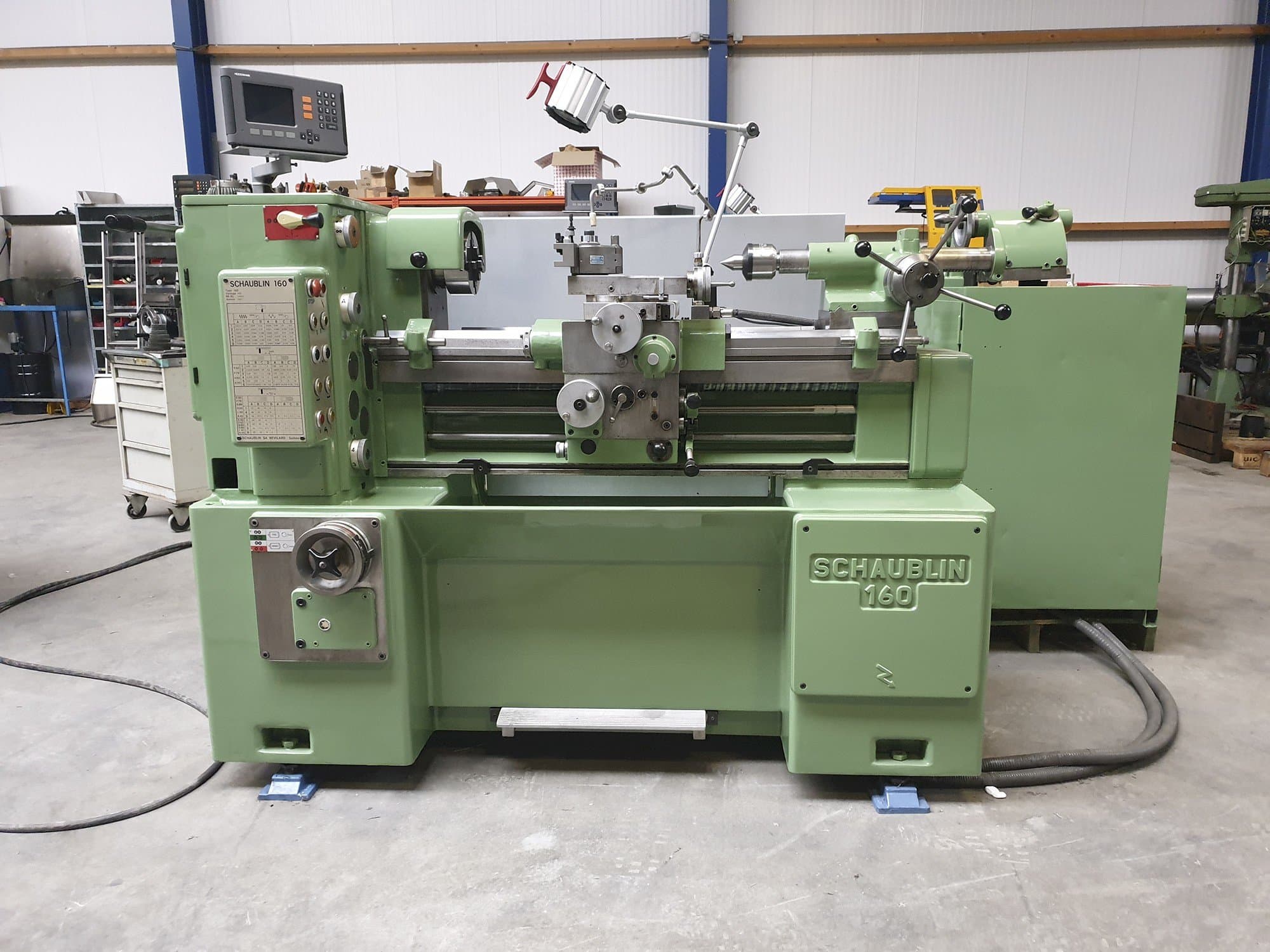 Mašīnas SCHAUBLIN 160 pretskats