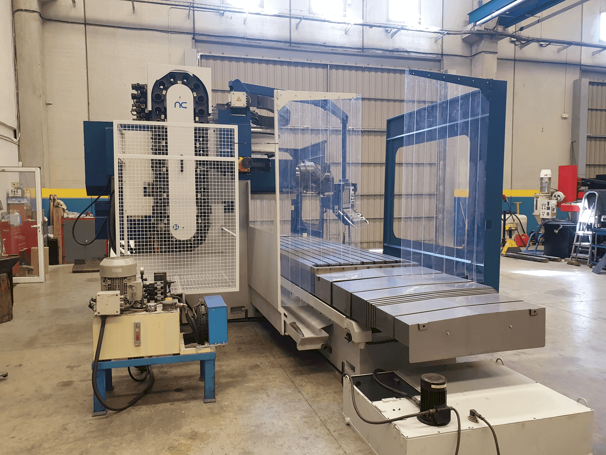 Mašīnas Nicolas Correa A30/30  pretskats