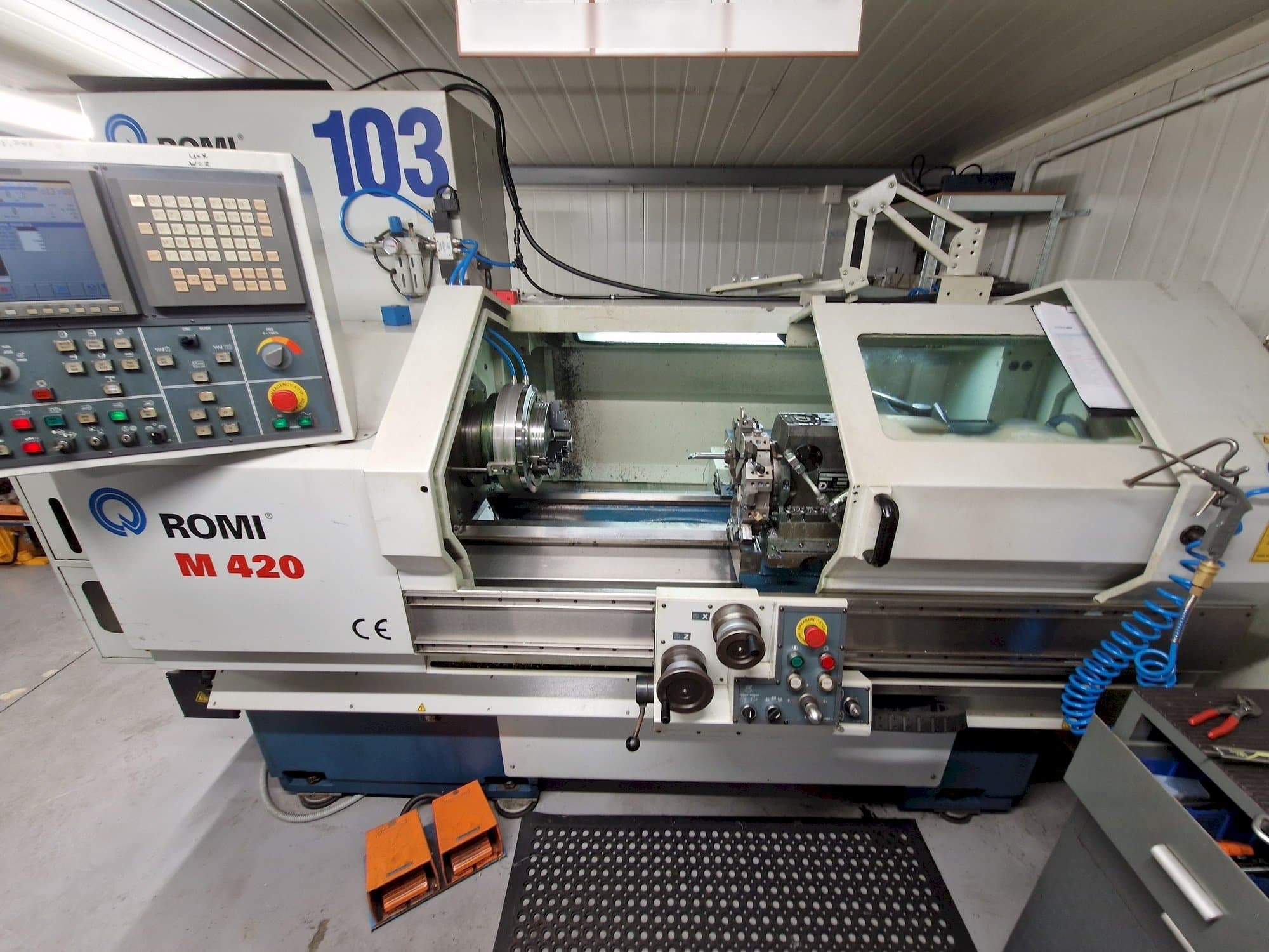 Mašīnas Romi M 420  pretskats