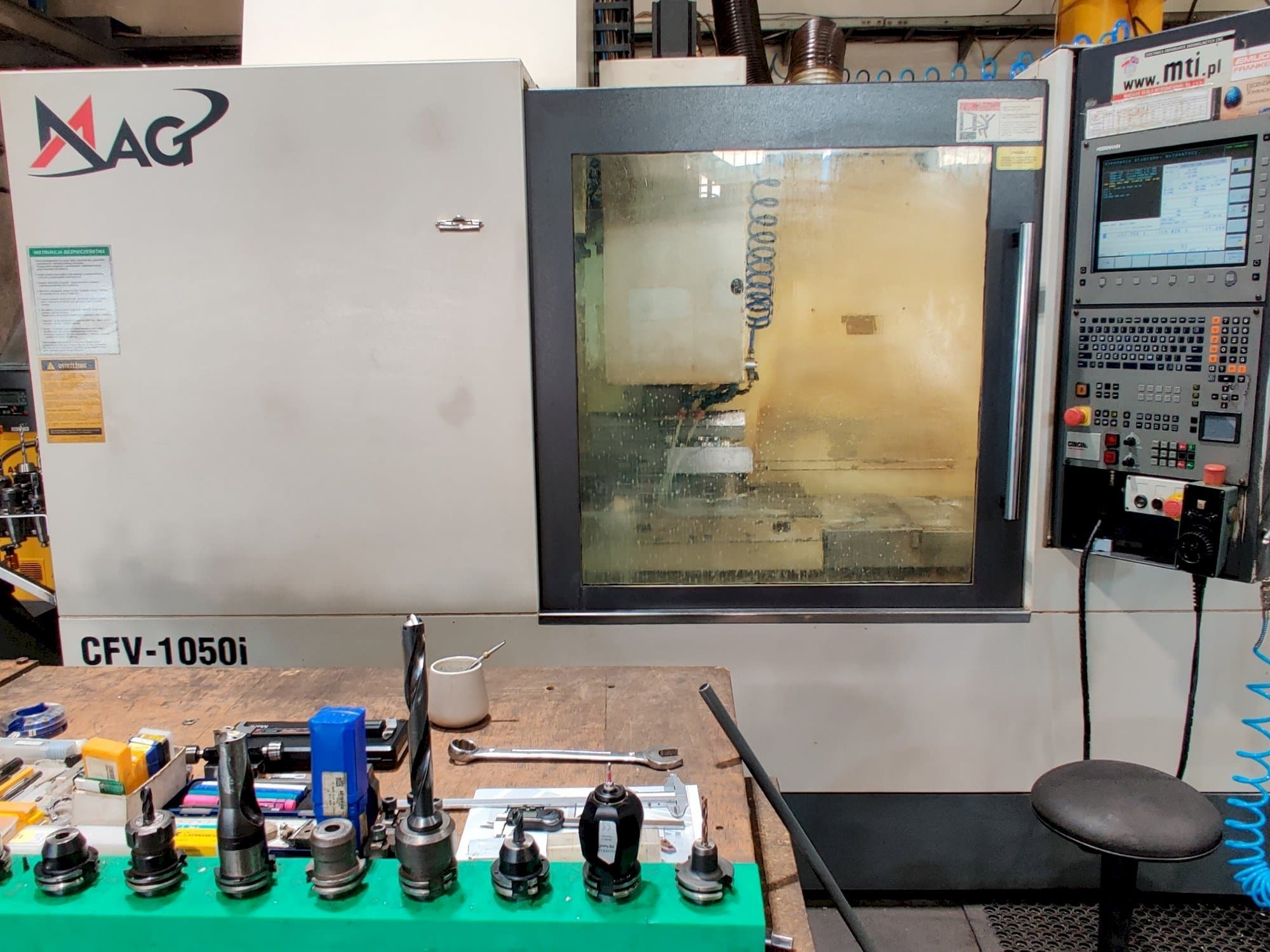 Mašīnas MAG CFV 1050  pretskats