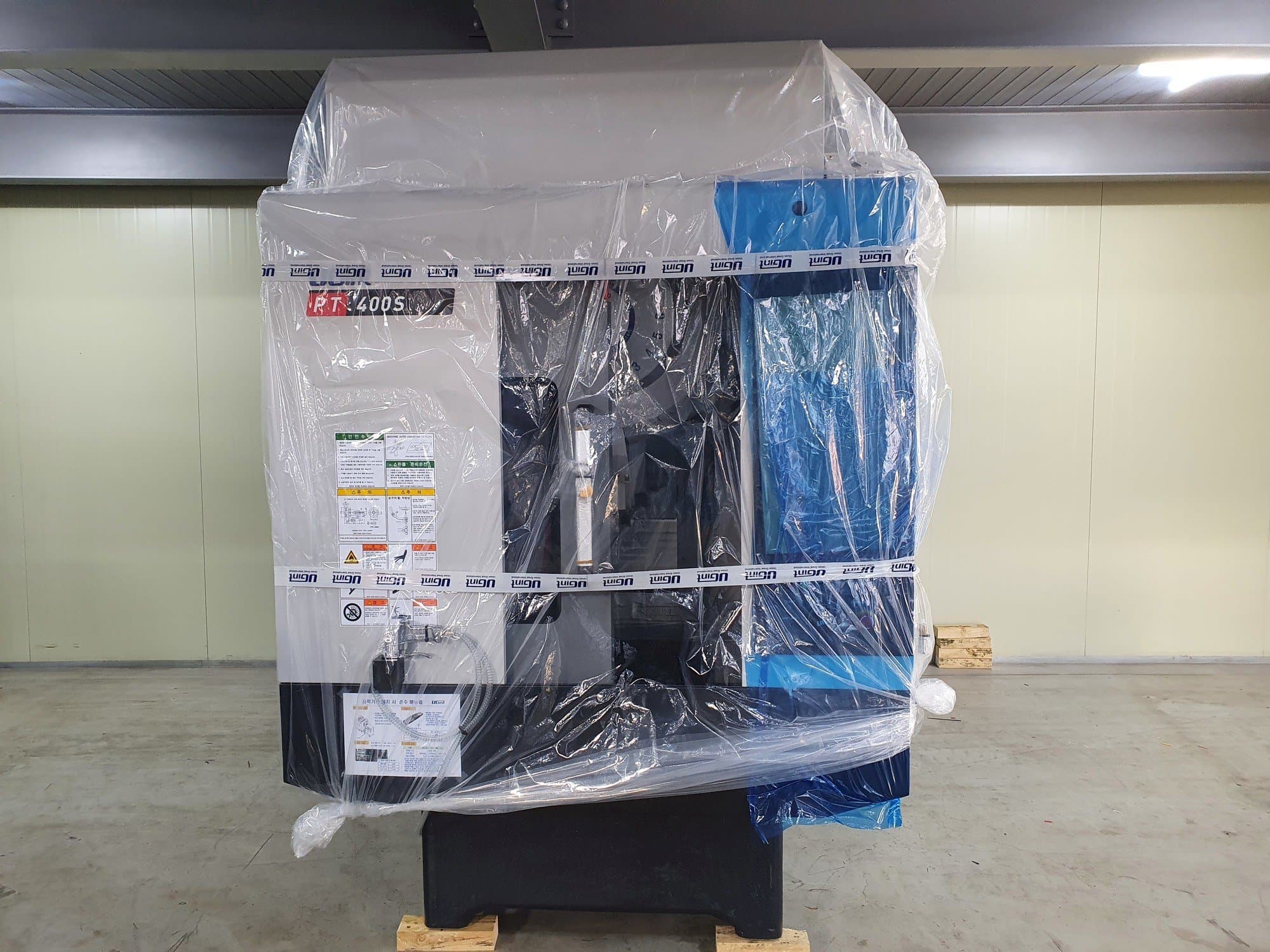 Mašīnas UGINT PT400S  pretskats