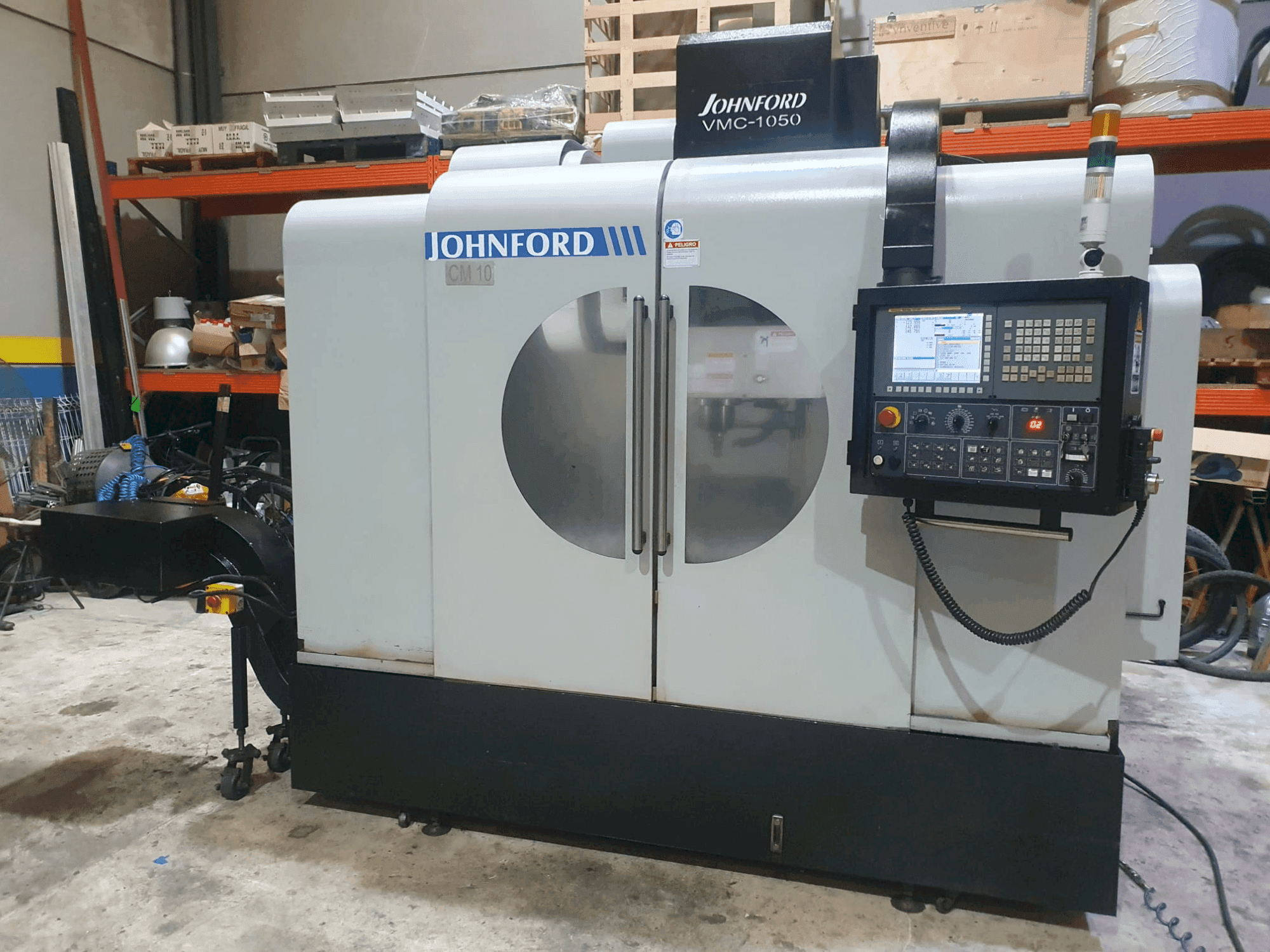 Mašīnas Johnford VMC-1050  pretskats