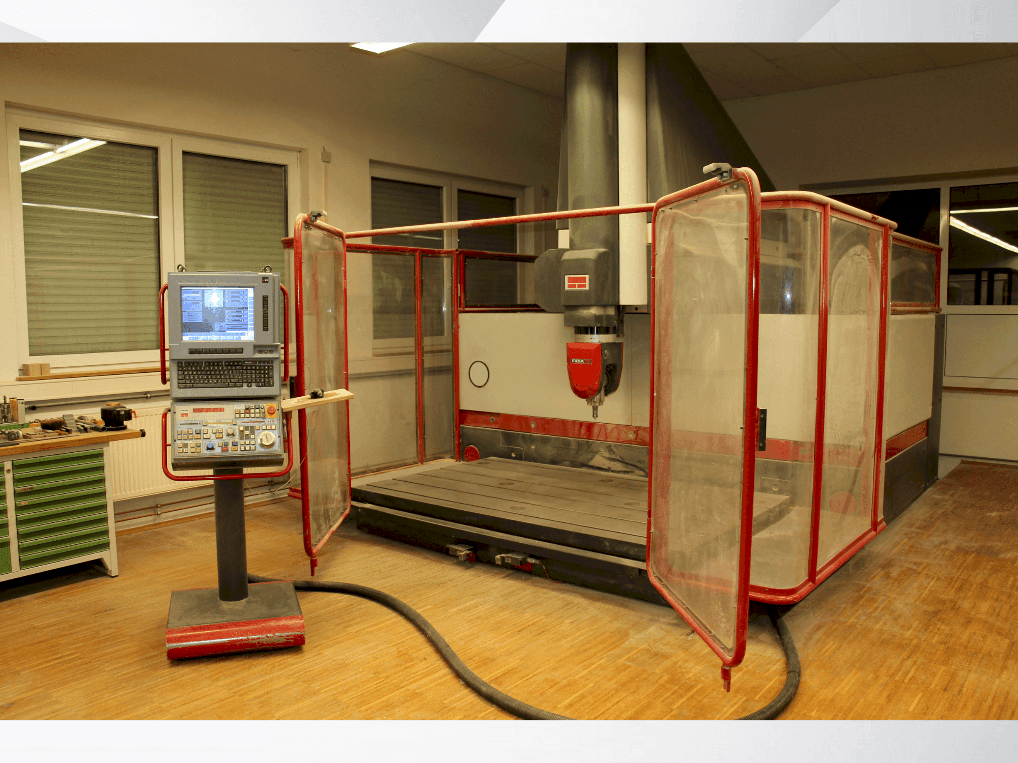 Mašīnas Fidia Digit 218  pretskats